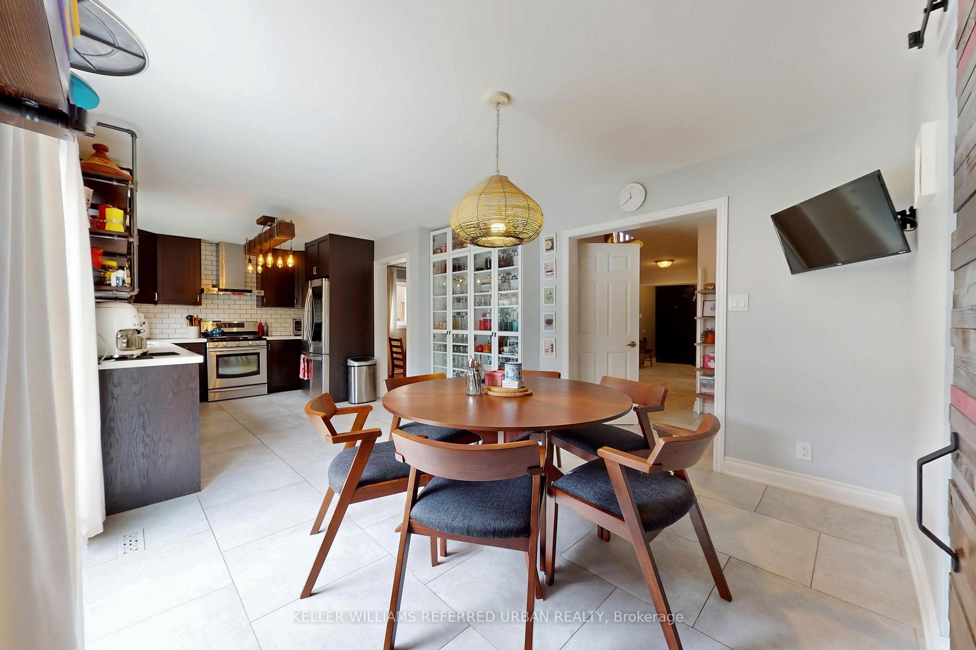 Photo 20 of 4489 Gladebrook Crescent, Mississauga, East Credit — HOMEH