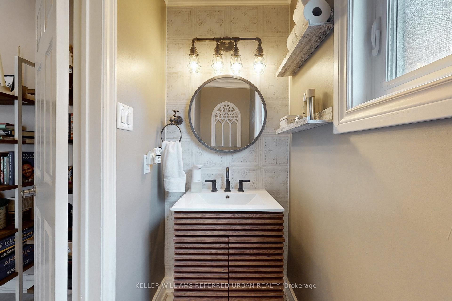 Photo 21 of 4489 Gladebrook Crescent, Mississauga, East Credit — HOMEH