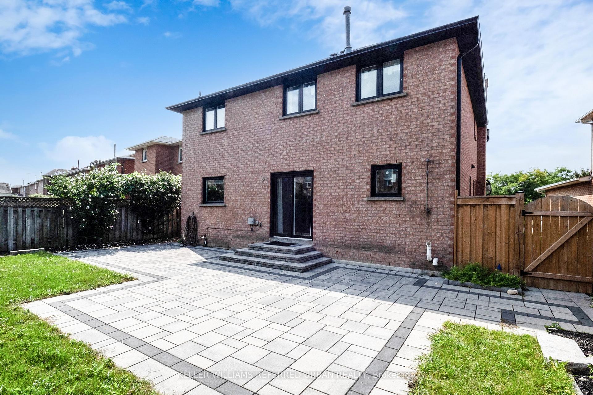 Photo 42 of 4489 Gladebrook Crescent, Mississauga, East Credit — HOMEH