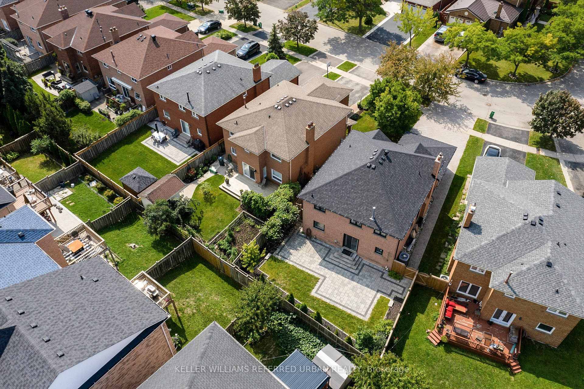 Photo 47 of 4489 Gladebrook Crescent, Mississauga, East Credit — HOMEH