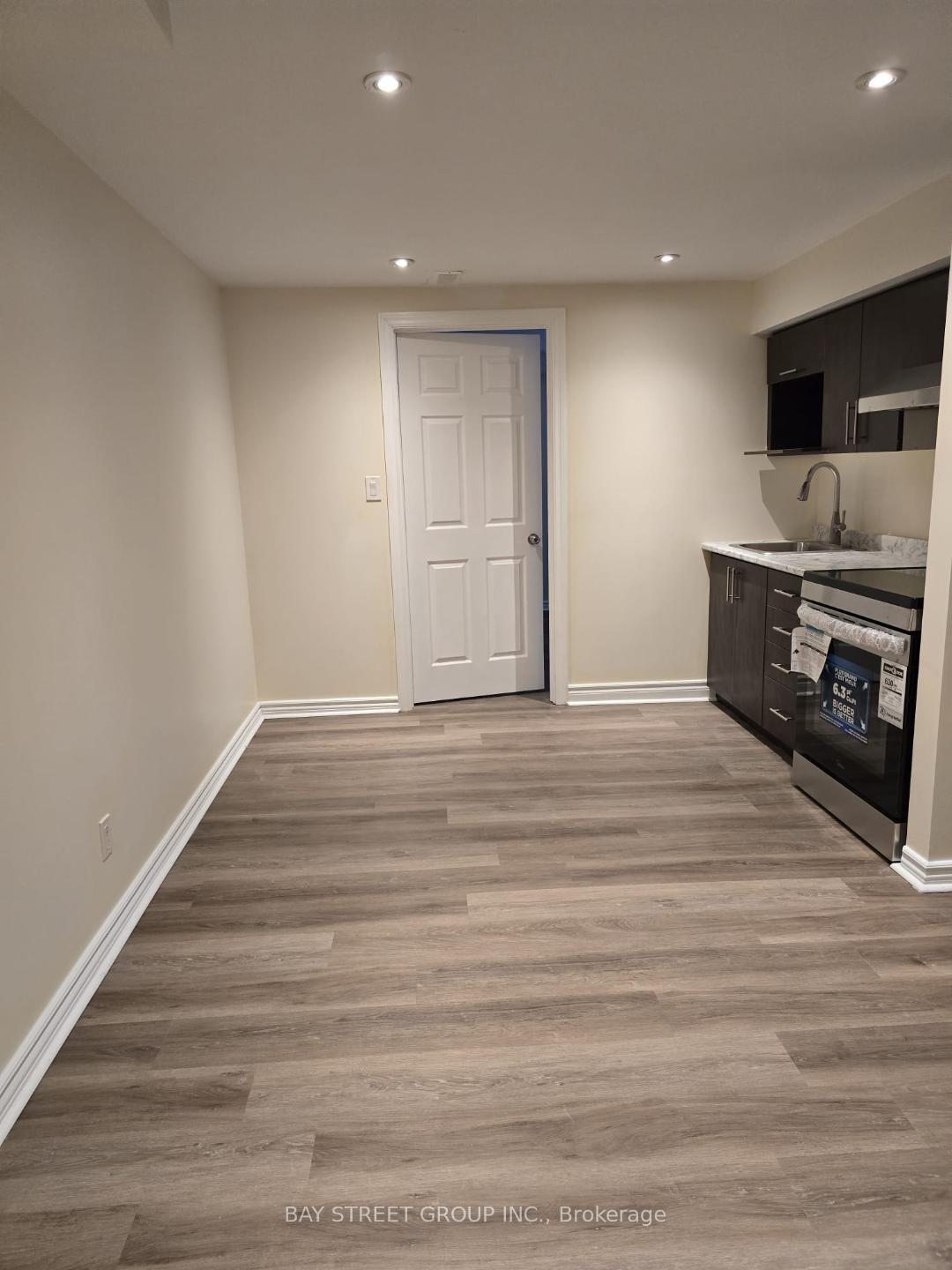 Photo 5 of Unit Bsmt, 1141 Houston Drive, Milton, Clarke — HOMEH