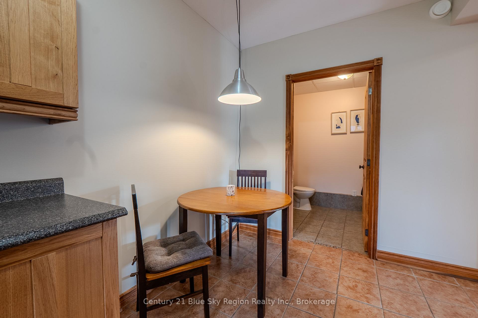 Photo 12 of 77 Shallot Crescent, North Bay, Birchaven — HOMEH