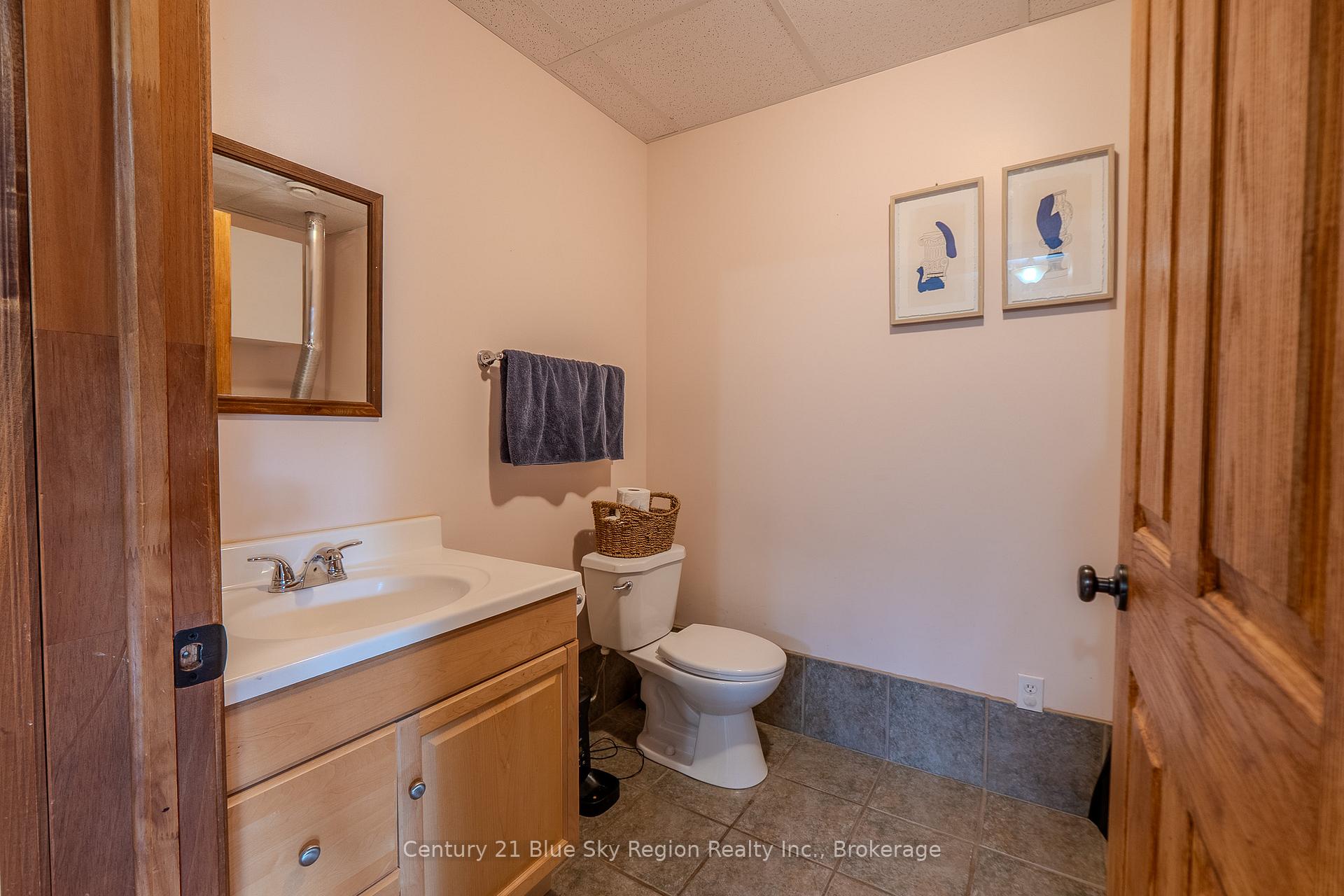 Photo 14 of 77 Shallot Crescent, North Bay, Birchaven — HOMEH