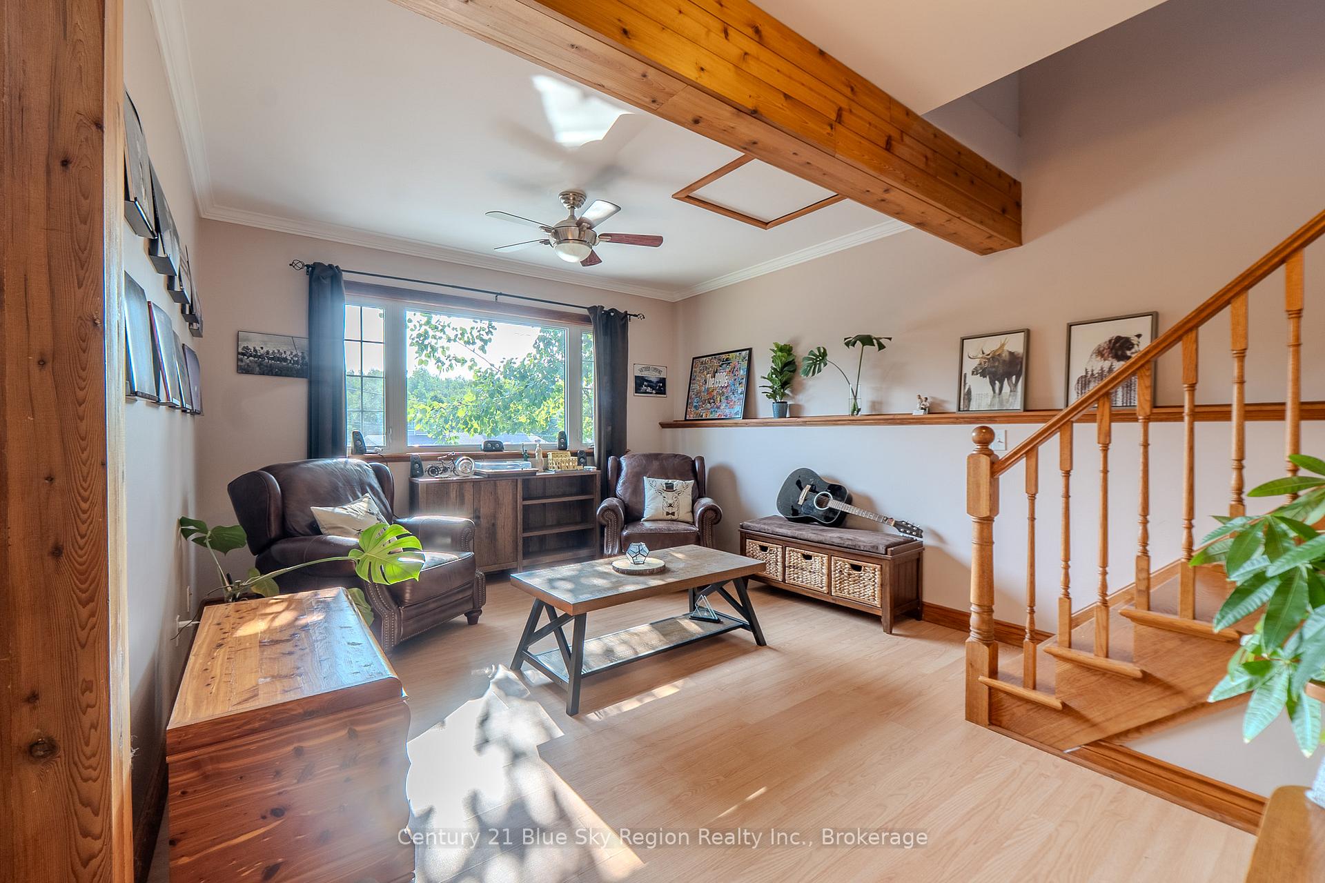 Photo 15 of 77 Shallot Crescent, North Bay, Birchaven — HOMEH