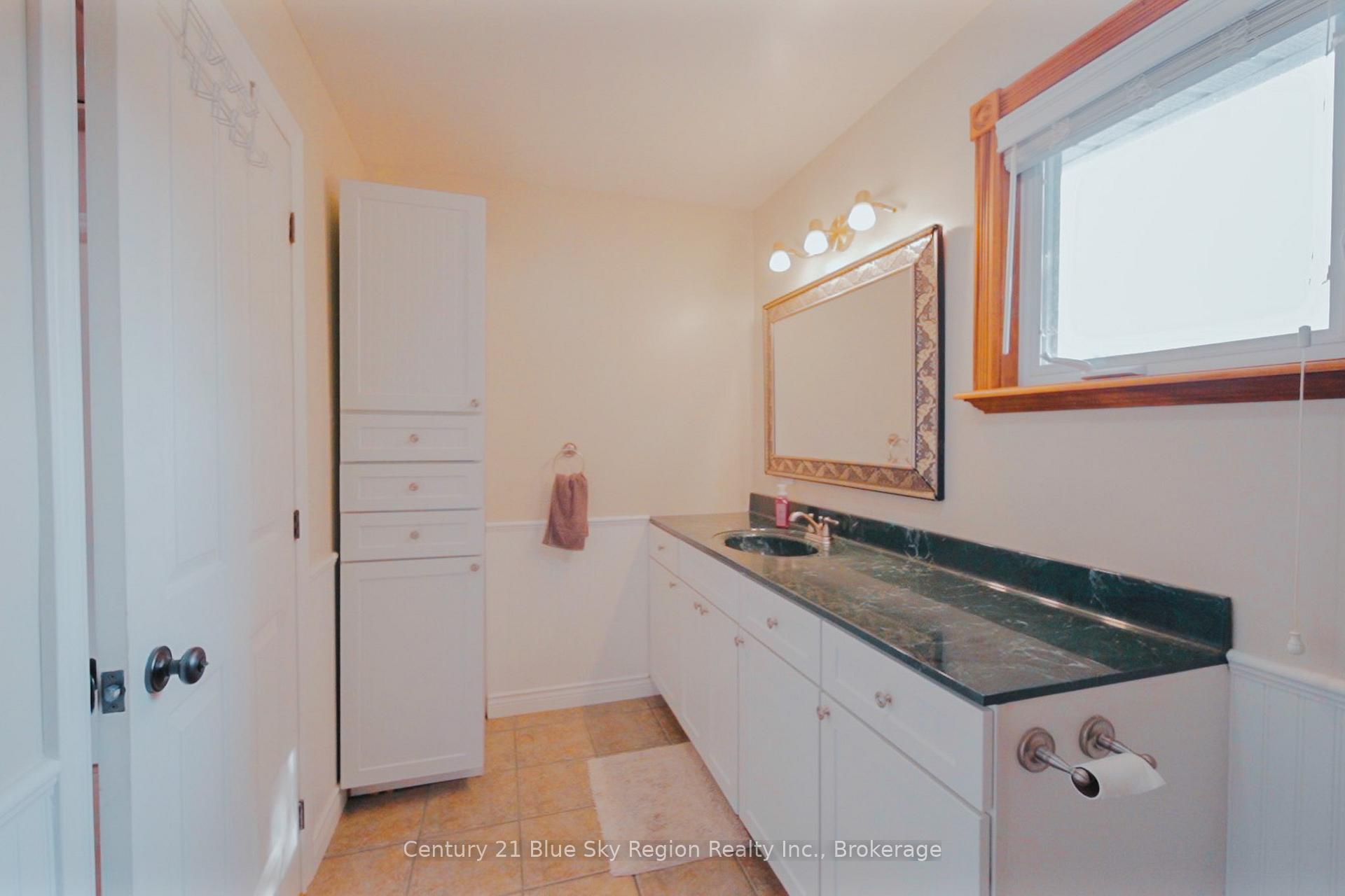 Photo 27 of 77 Shallot Crescent, North Bay, Birchaven — HOMEH