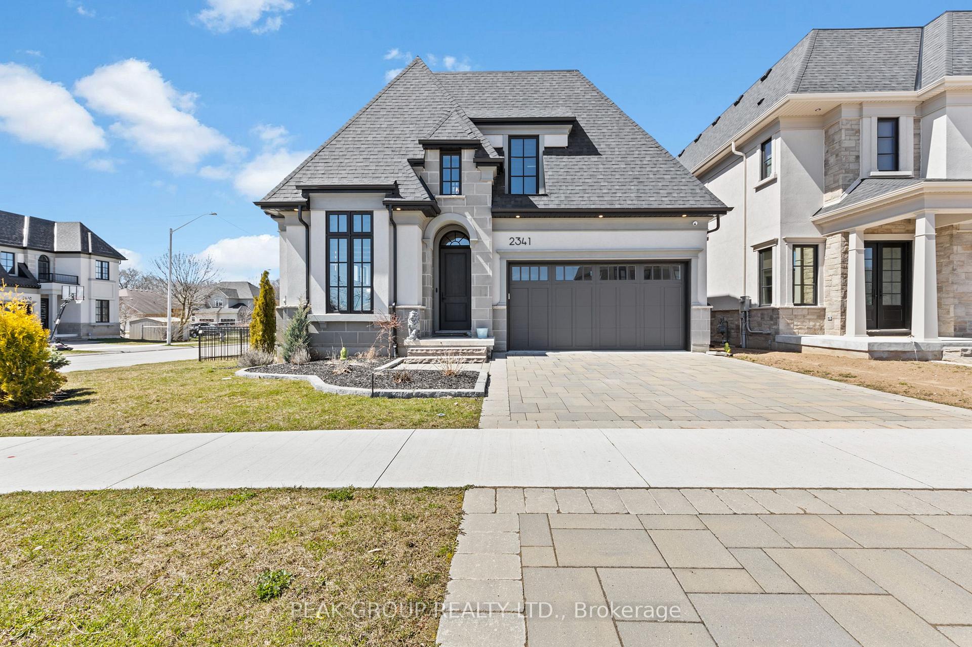 Photo 2 of 2341 Terravita Drive, Niagara Falls, Stamford — HOMEH