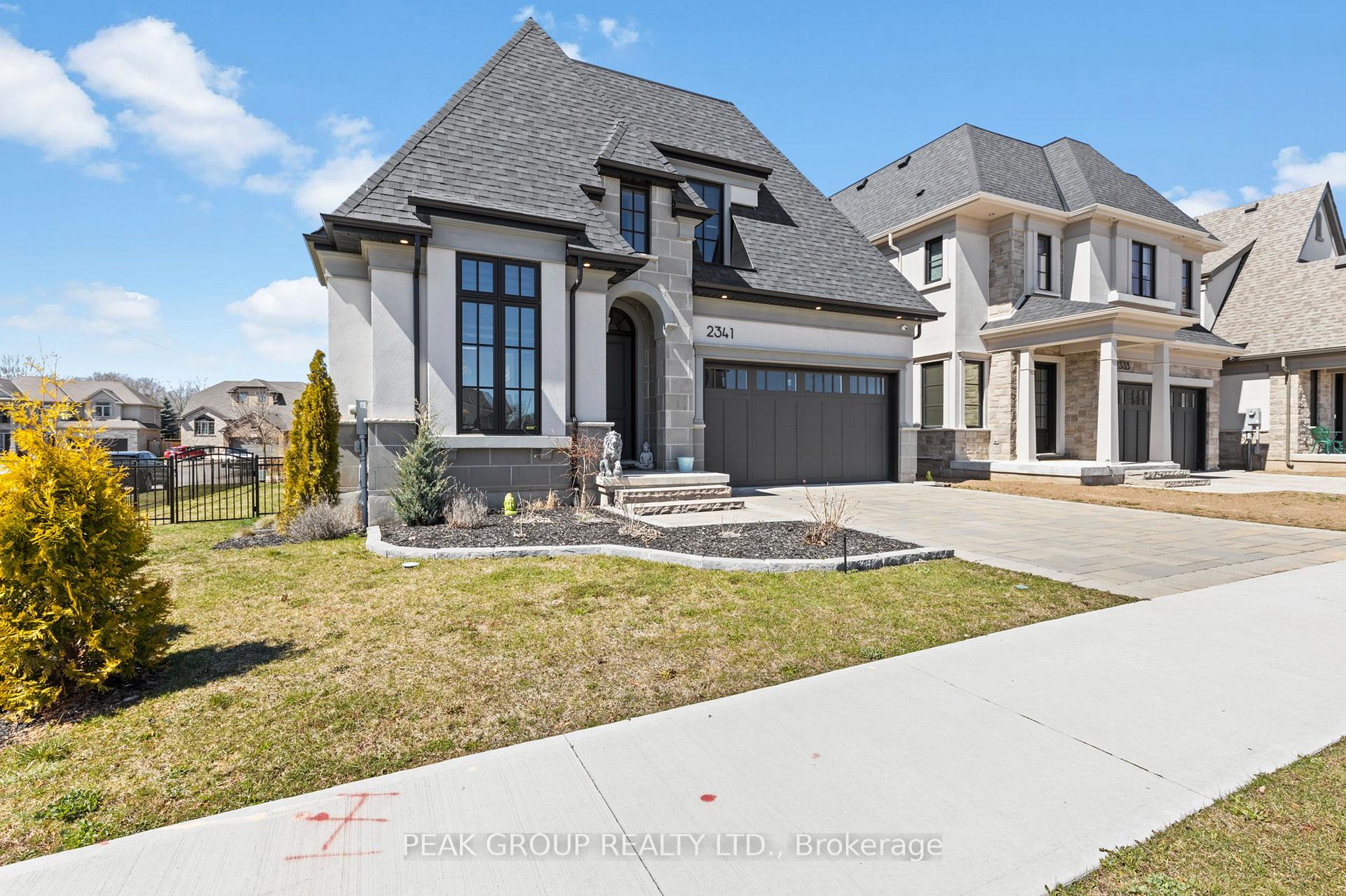 Photo 4 of 2341 Terravita Drive, Niagara Falls, Stamford — HOMEH