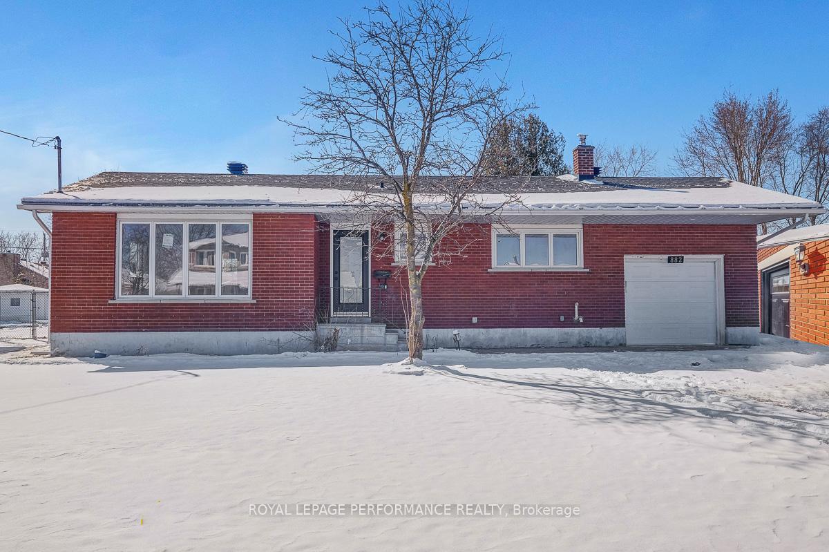 Photo 1 of Unit B, 882 Balsam Drive, Ottawa, Chatelaine Village — HOMEH