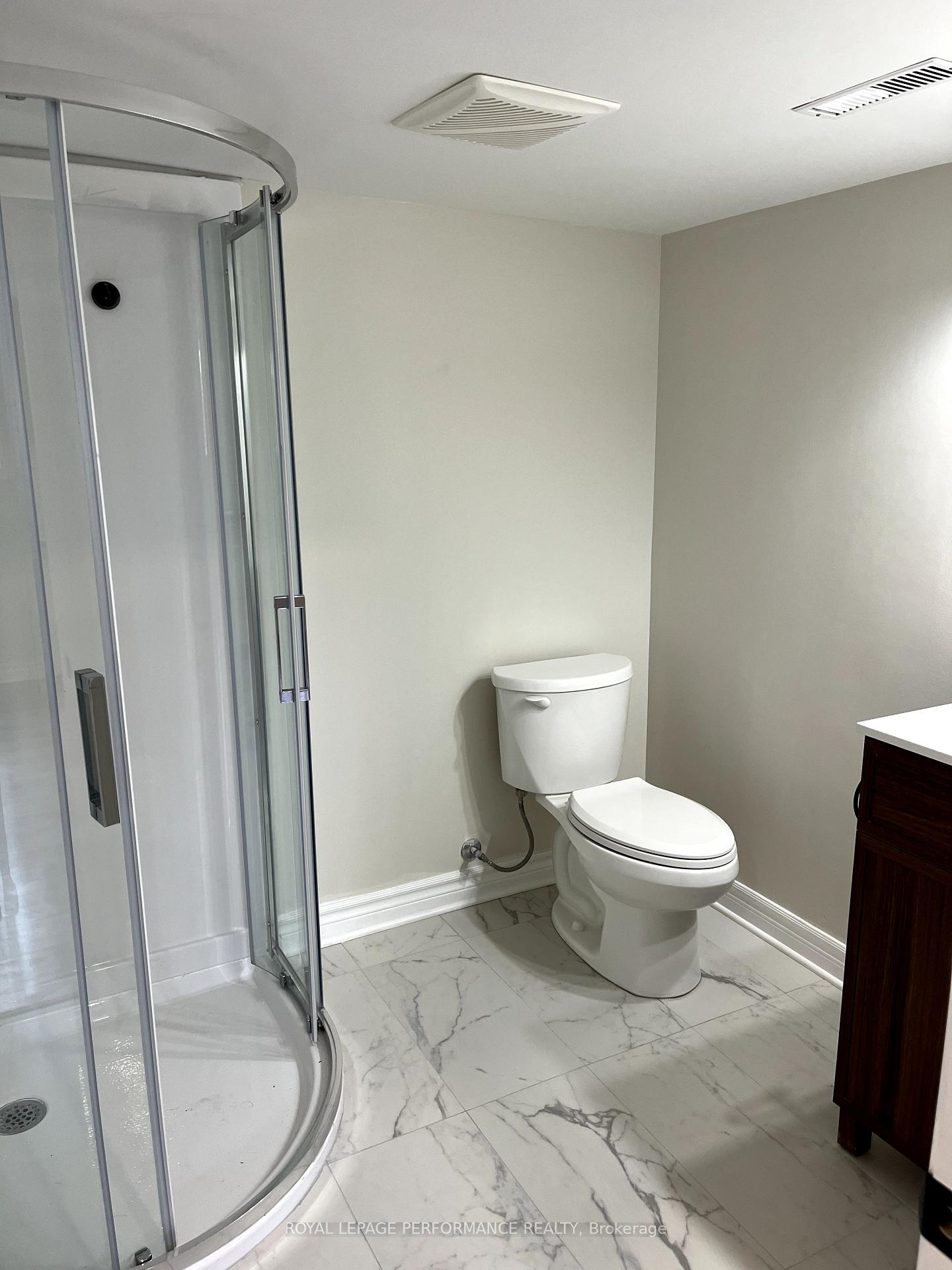 Photo 12 of Unit B, 882 Balsam Drive, Ottawa, Chatelaine Village — HOMEH