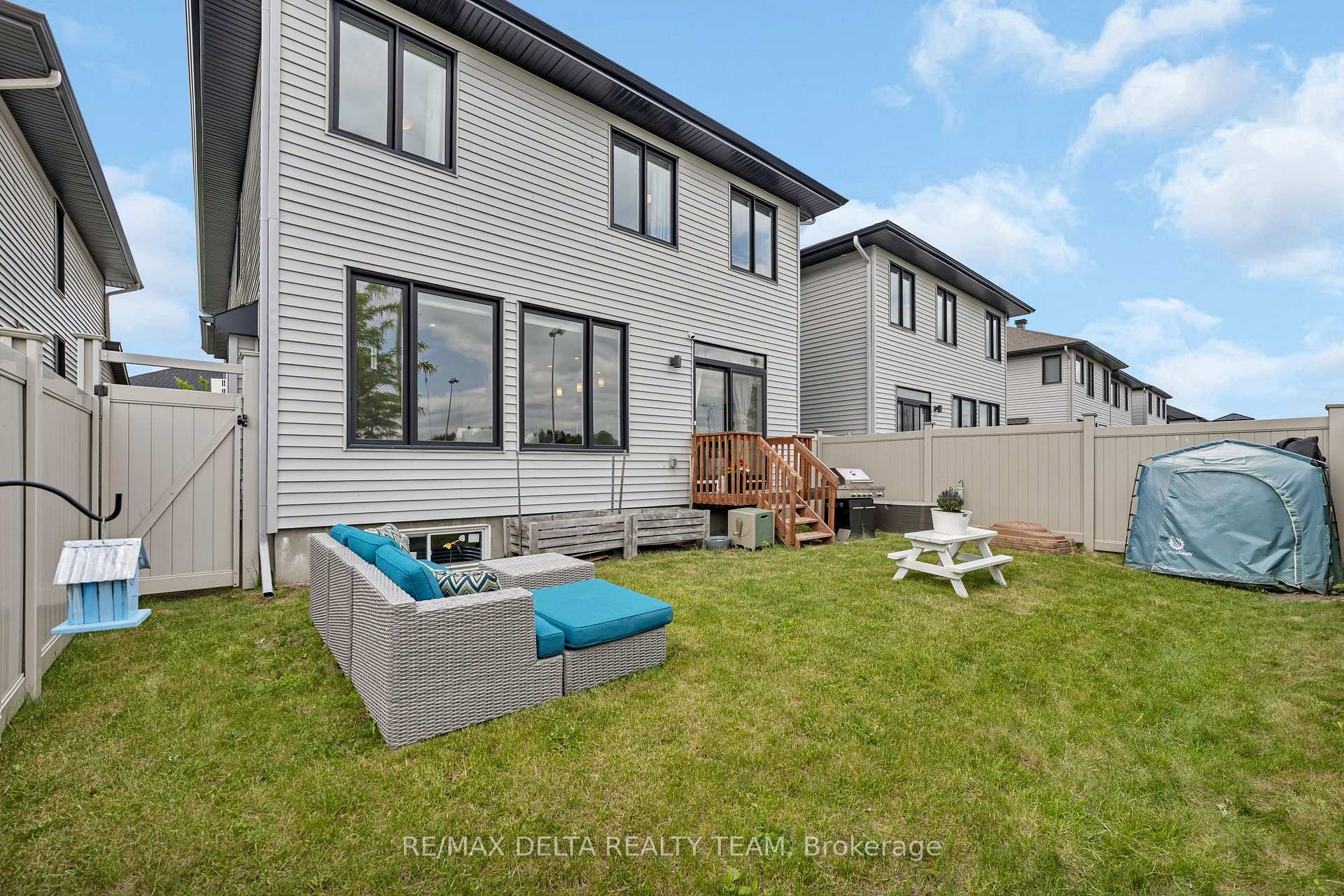 Photo 27 of 128 Crevasse Road, Ottawa, Mer Bleue/Bradley Estates/Anderson Park — HOMEH