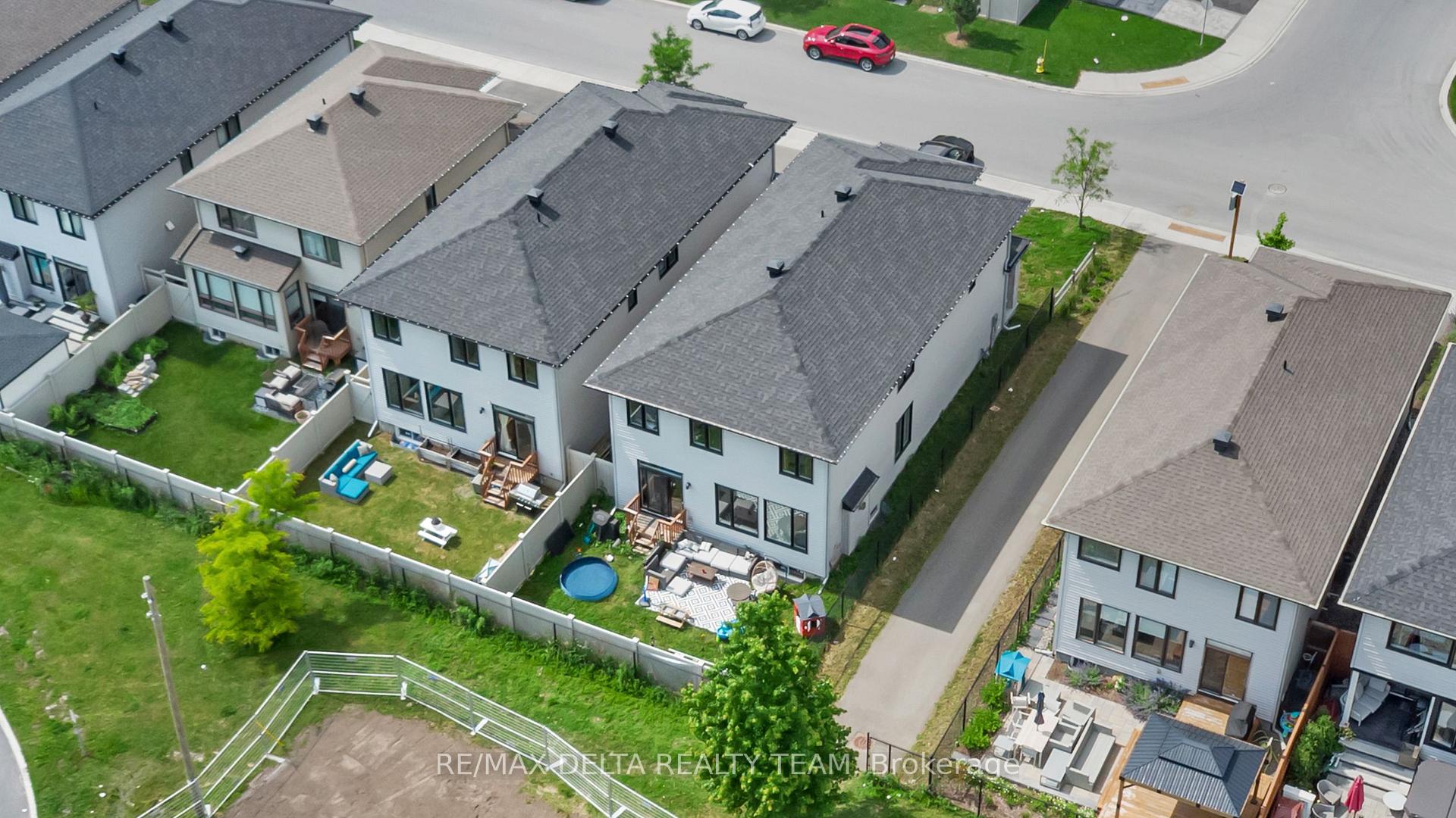 Photo 30 of 128 Crevasse Road, Ottawa, Mer Bleue/Bradley Estates/Anderson Park — HOMEH
