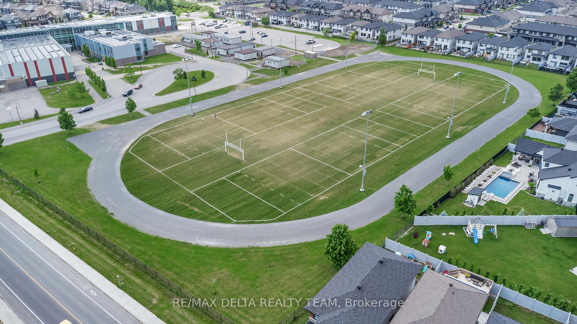 Photo 32 of 128 Crevasse Road, Ottawa, Mer Bleue/Bradley Estates/Anderson Park — HOMEH