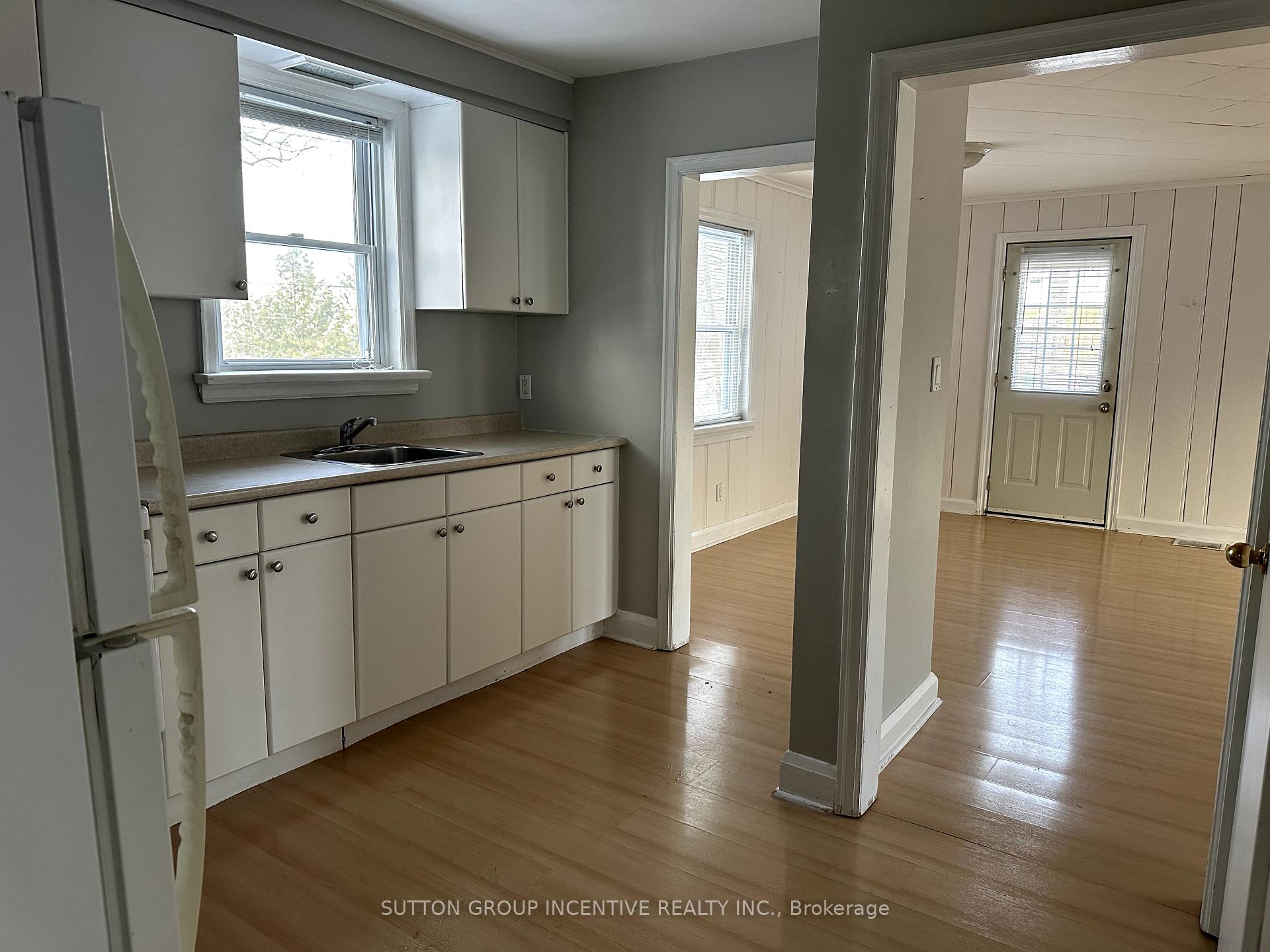 Photo 11 of Unit 2, 283 East Street E, Orillia — HOMEH