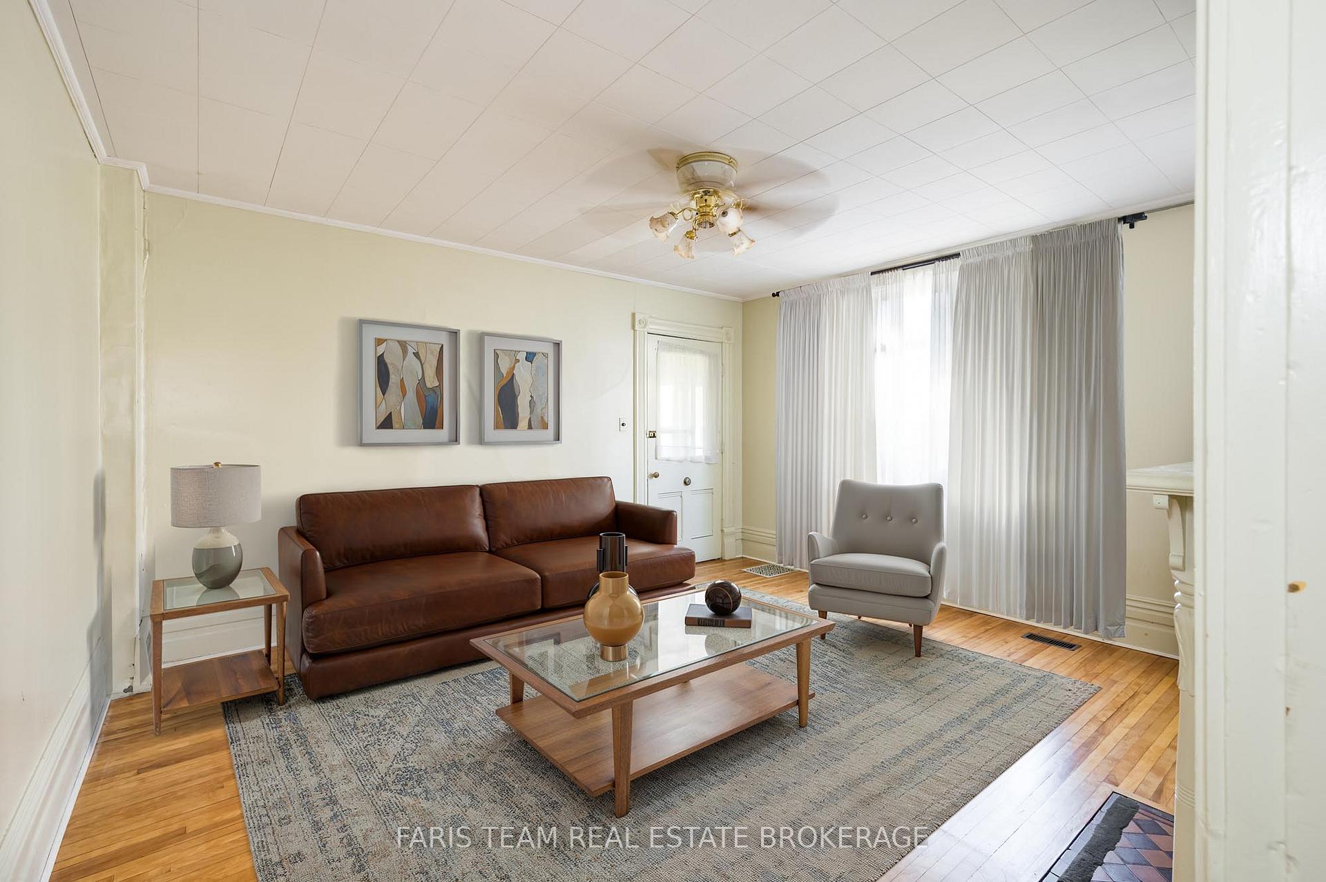 Photo 14 of 9 Borland Street E, Orillia — HOMEH