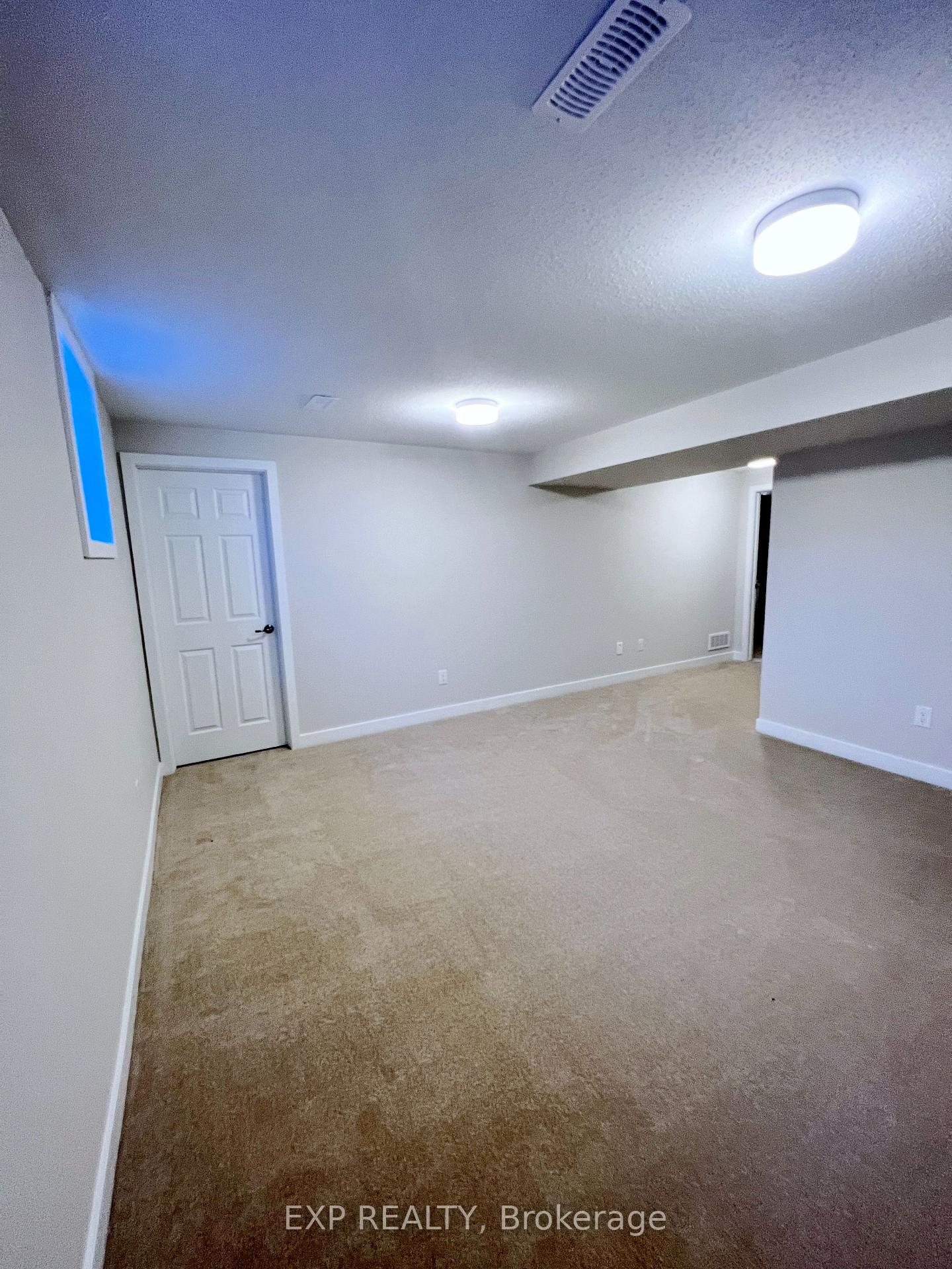 Photo 14 of 2147 Winsome Terrace, Ottawa, Fallingbrook/Gardenway South — HOMEH