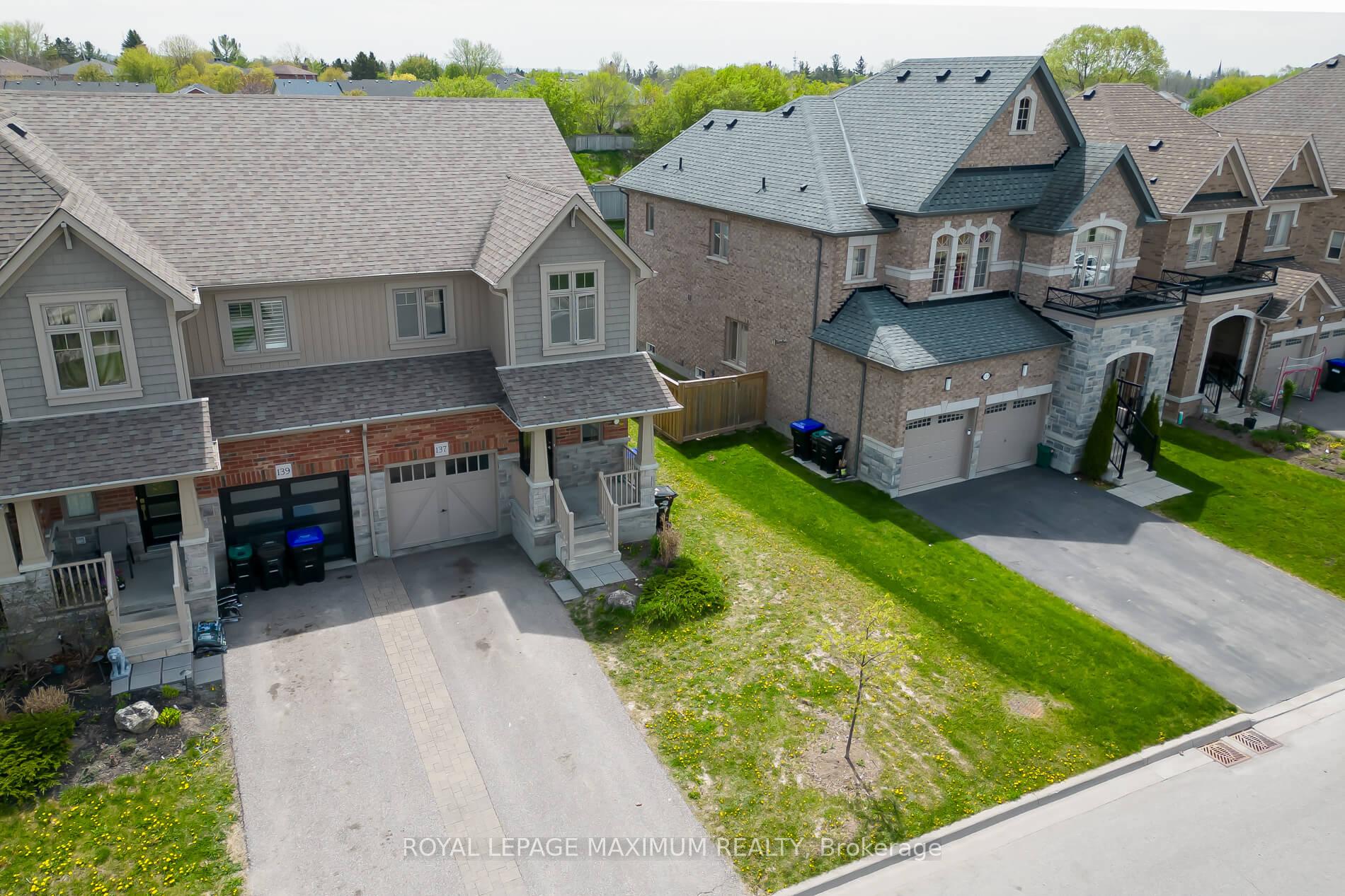 Photo 1 of 137 Hutchinson Drive, New Tecumseth, Alliston — HOMEH