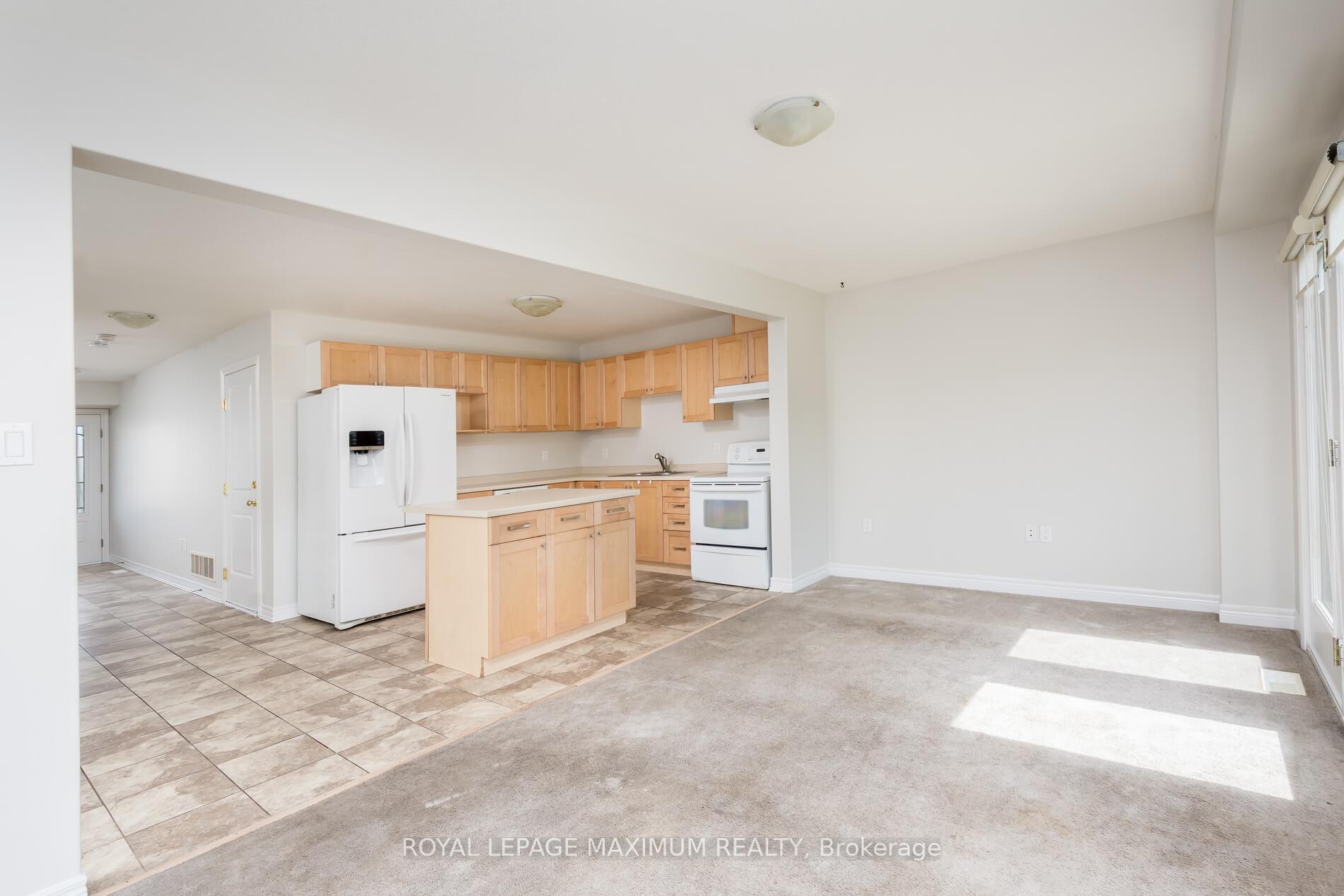 Photo 16 of 137 Hutchinson Drive, New Tecumseth, Alliston — HOMEH