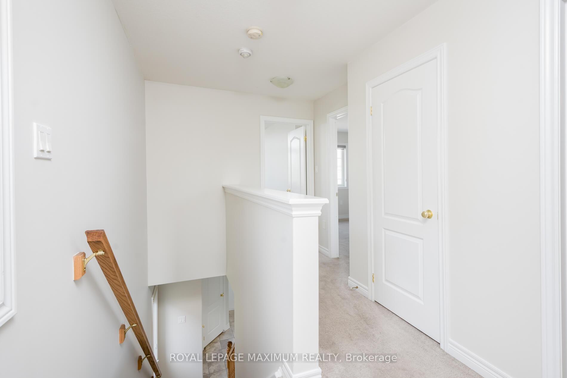 Photo 20 of 137 Hutchinson Drive, New Tecumseth, Alliston — HOMEH