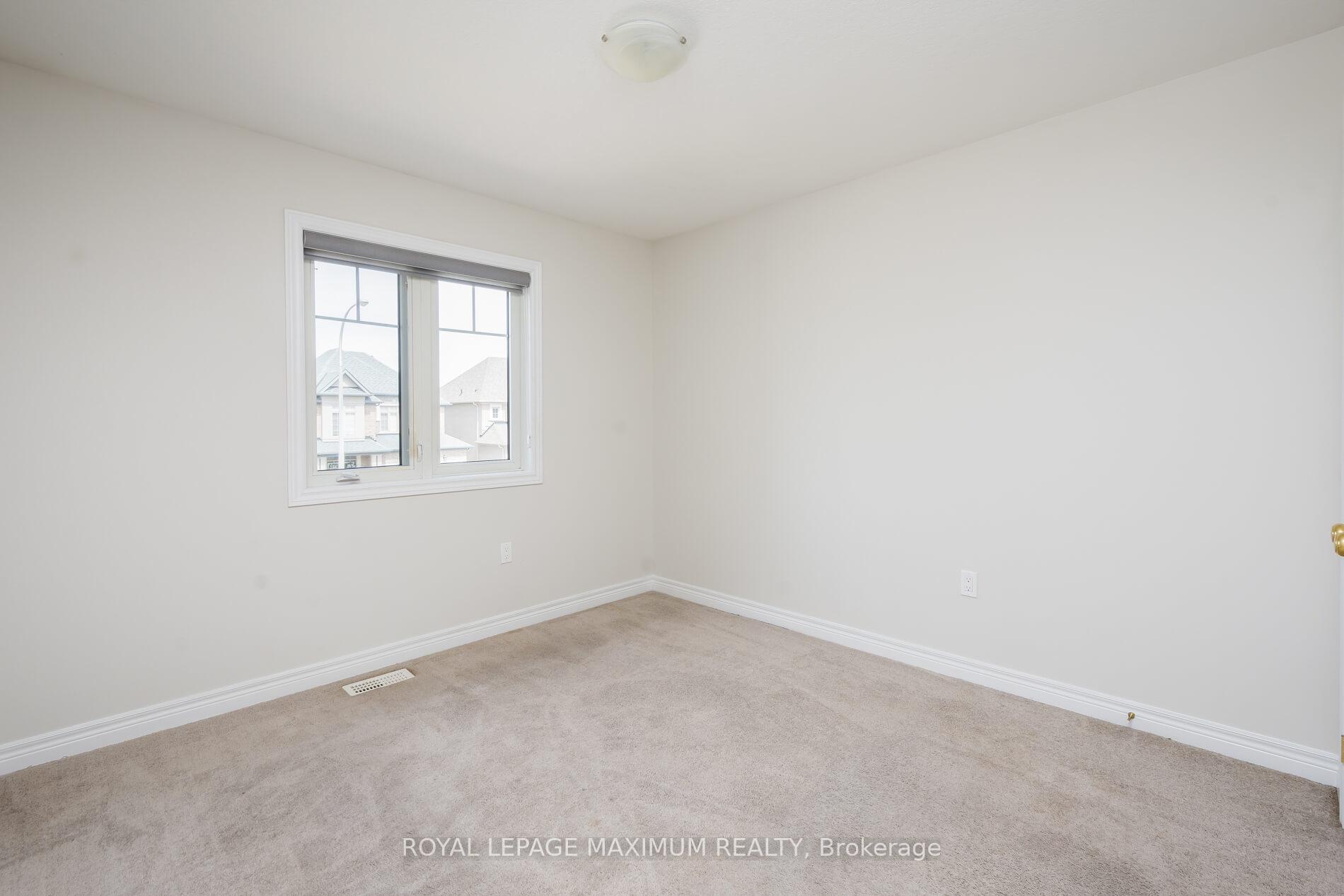Photo 26 of 137 Hutchinson Drive, New Tecumseth, Alliston — HOMEH