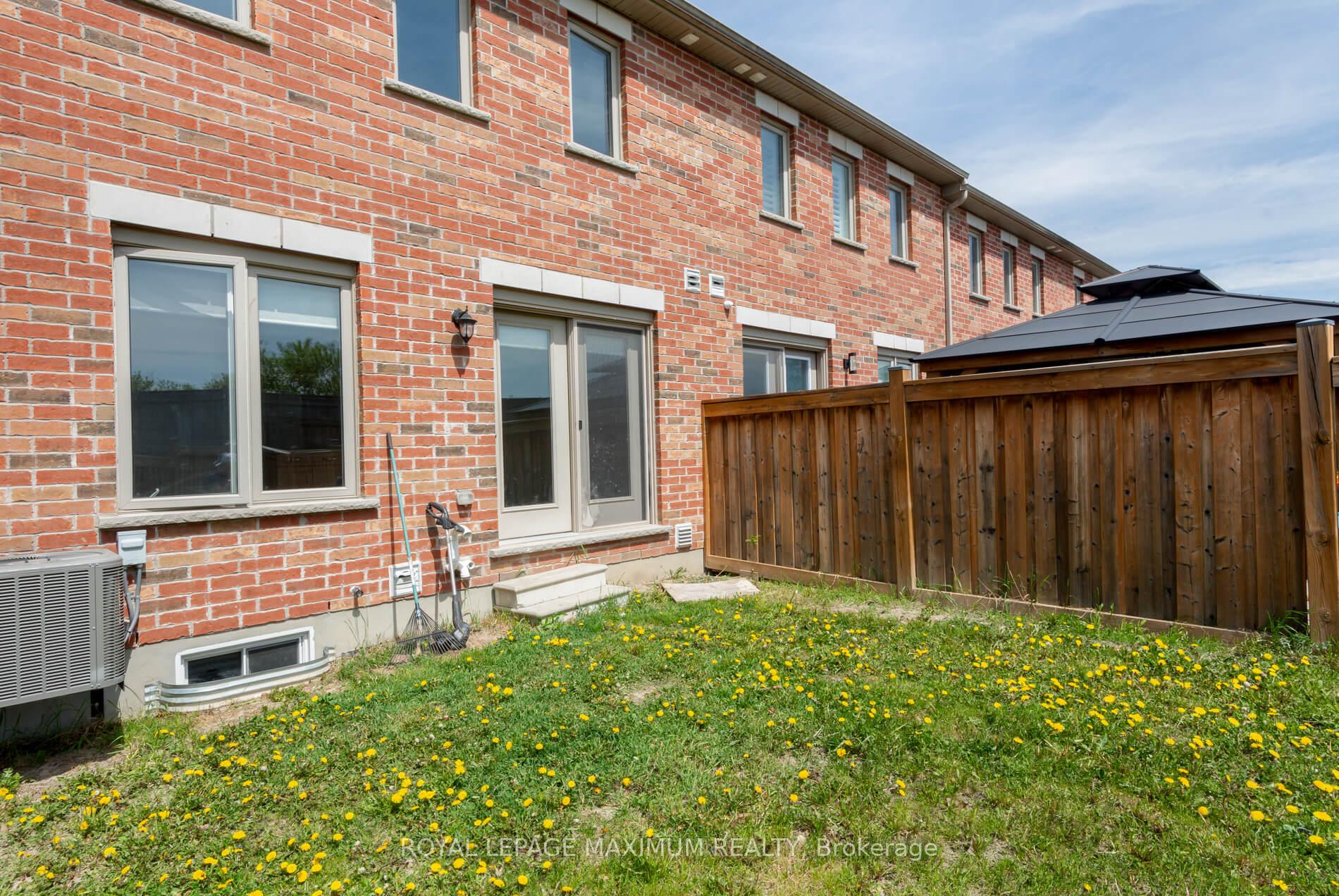 Photo 35 of 137 Hutchinson Drive, New Tecumseth, Alliston — HOMEH