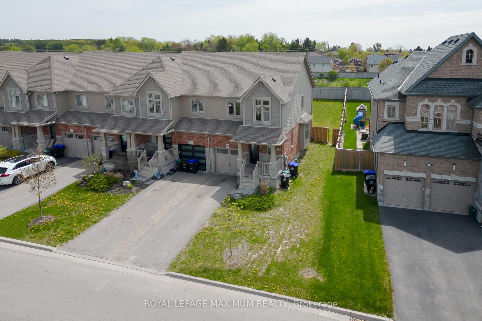 Photo 39 of 137 Hutchinson Drive, New Tecumseth, Alliston — HOMEH