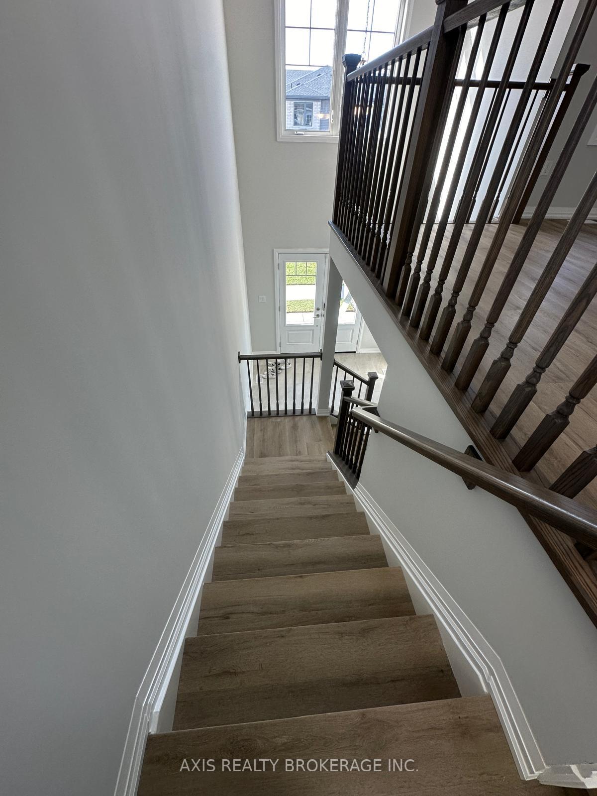 Photo 25 of 25 Samuel Avenue, Pelham, Fonthill — HOMEH