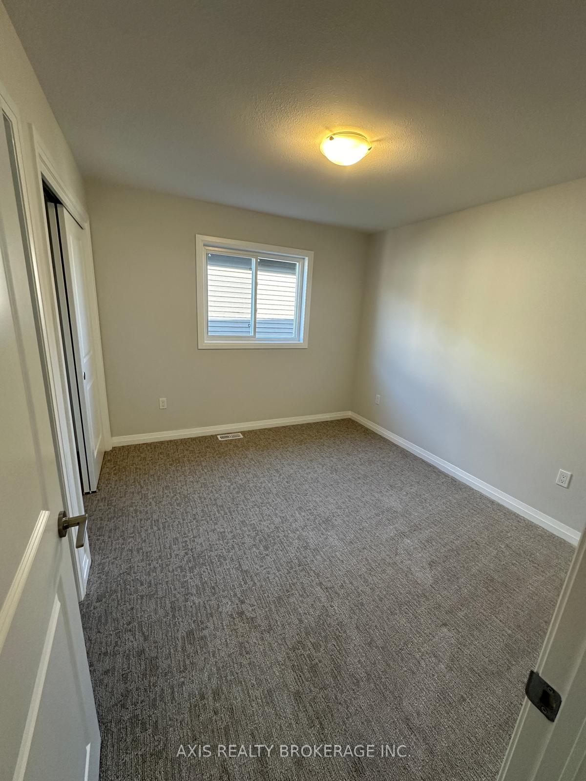 Photo 37 of 25 Samuel Avenue, Pelham, Fonthill — HOMEH