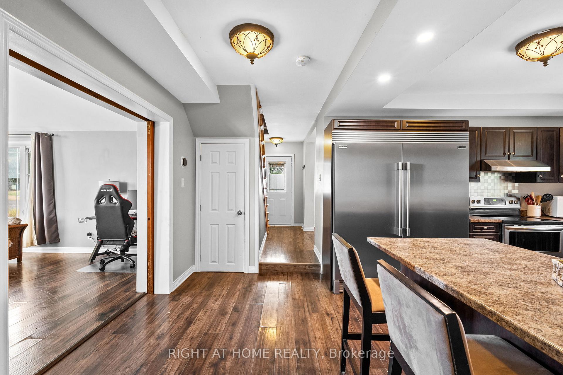 Photo 4 of 15365 Ashburn Road, North Stormont, North Stormont (Finch) Twp — HOMEH