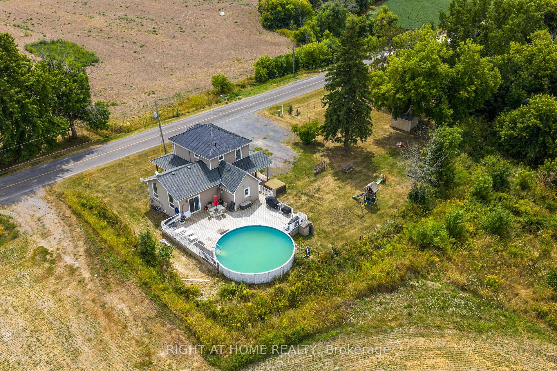 Photo 35 of 15365 Ashburn Road, North Stormont, North Stormont (Finch) Twp — HOMEH