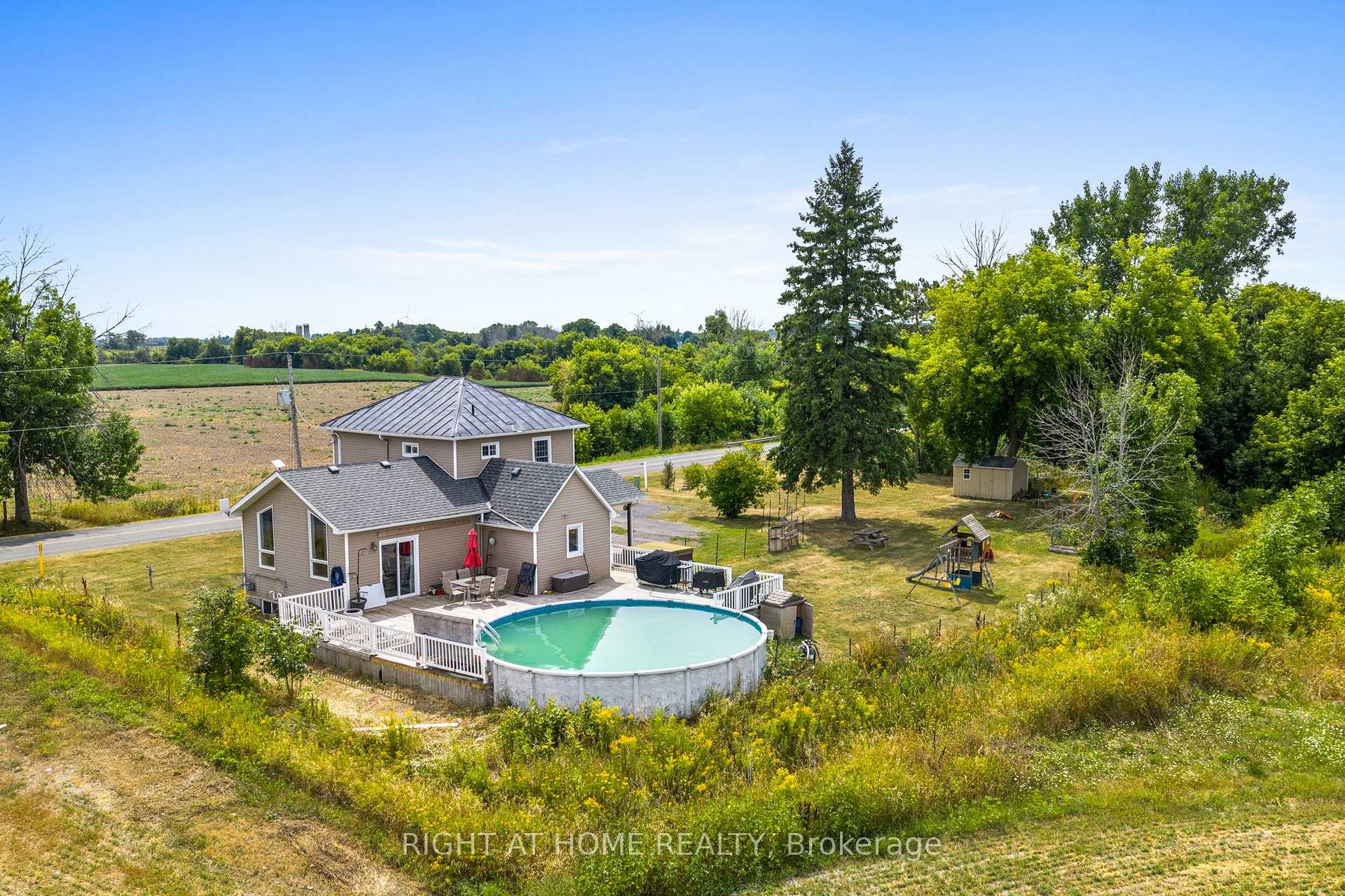 Photo 37 of 15365 Ashburn Road, North Stormont, North Stormont (Finch) Twp — HOMEH