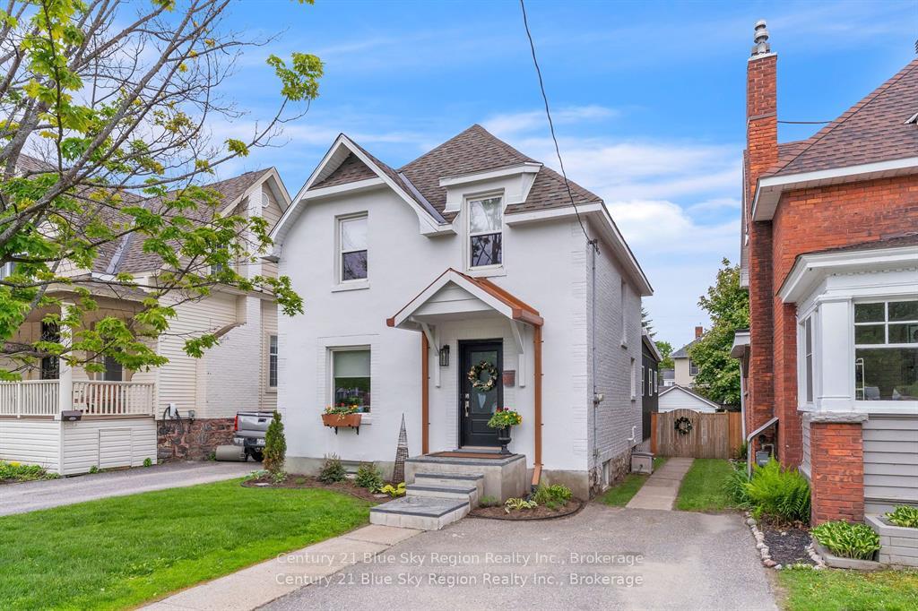 Photo 2 of 645 Jane Street, North Bay, West End — HOMEH
