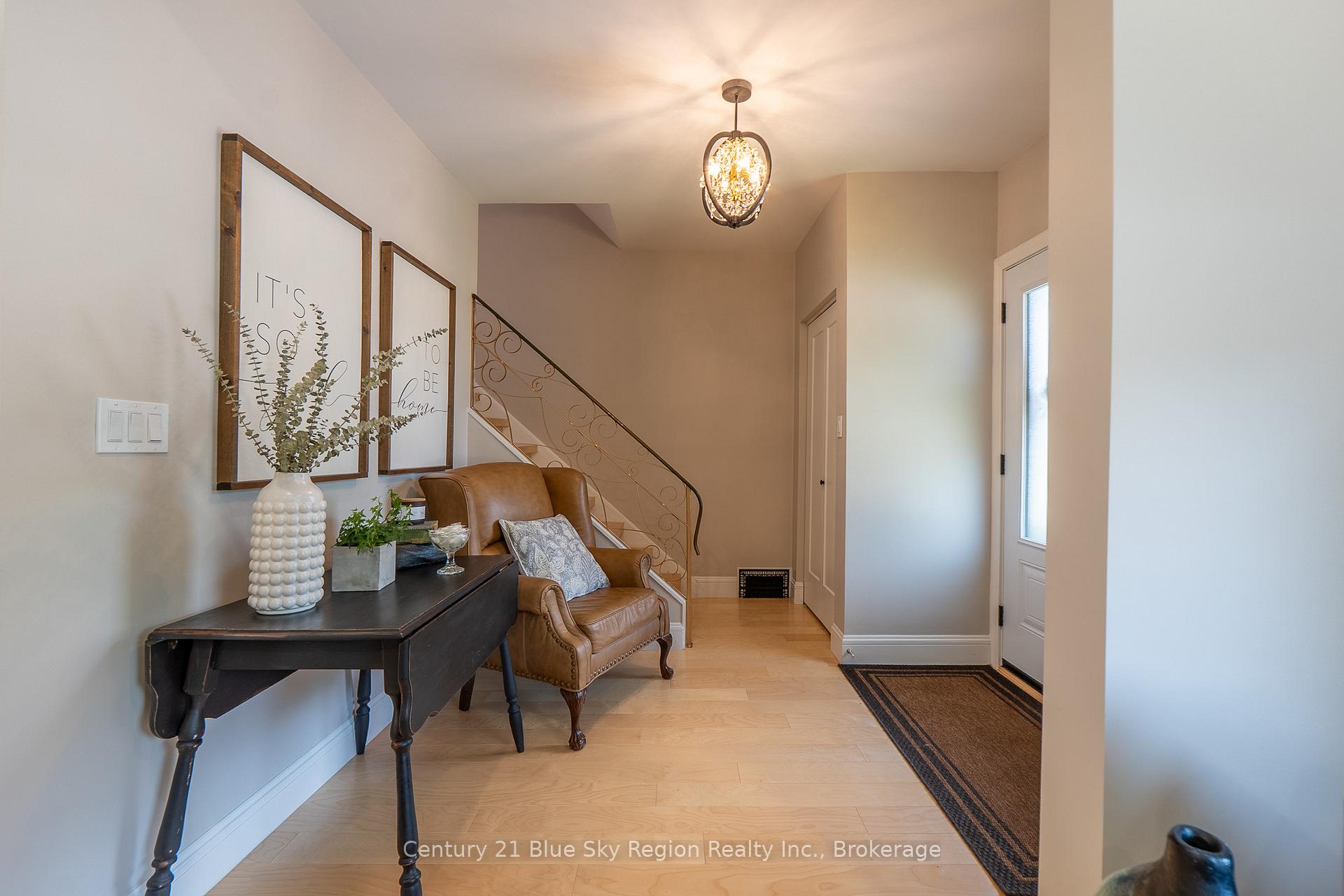 Photo 6 of 645 Jane Street, North Bay, West End — HOMEH