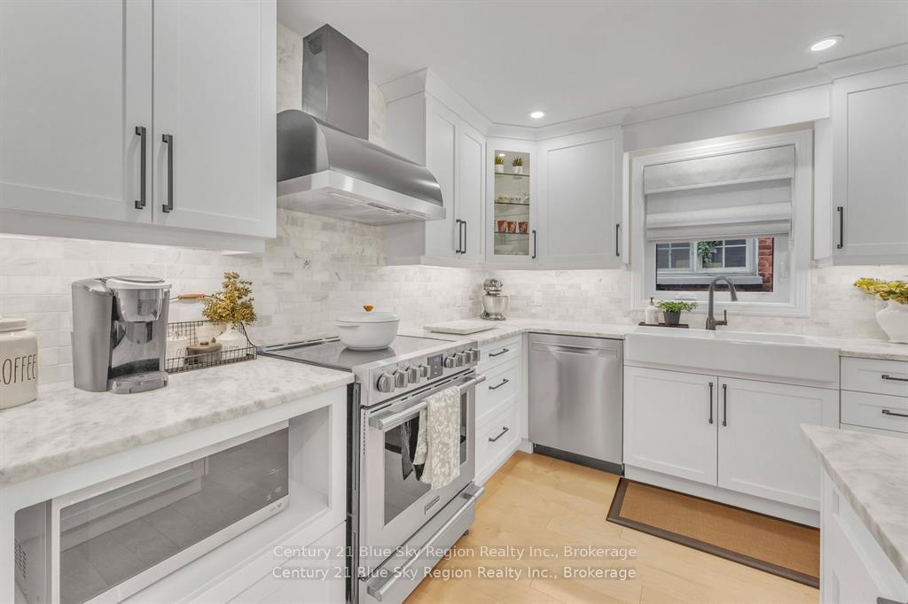 Photo 11 of 645 Jane Street, North Bay, West End — HOMEH