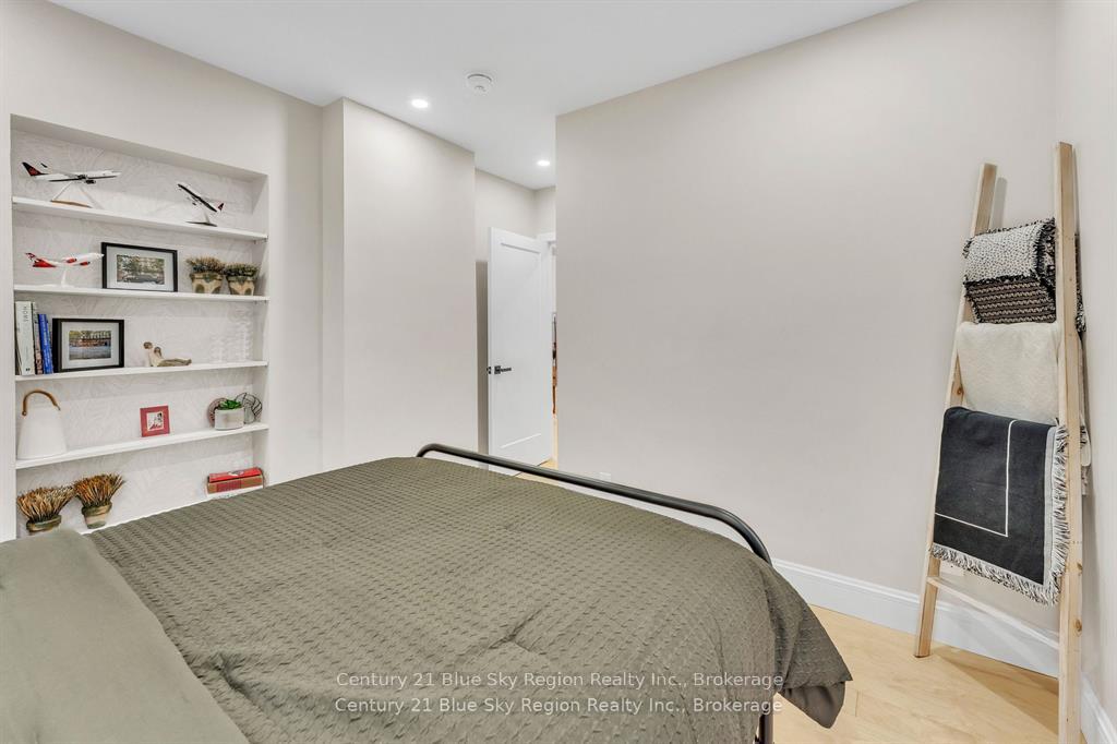 Photo 18 of 645 Jane Street, North Bay, West End — HOMEH