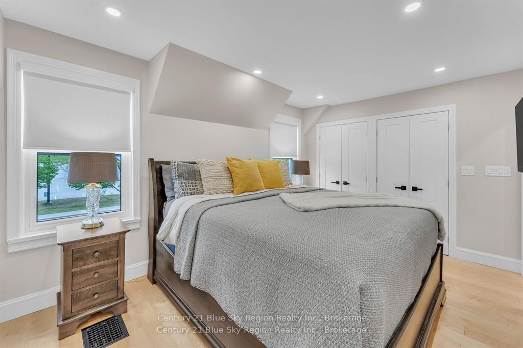 Photo 22 of 645 Jane Street, North Bay, West End — HOMEH