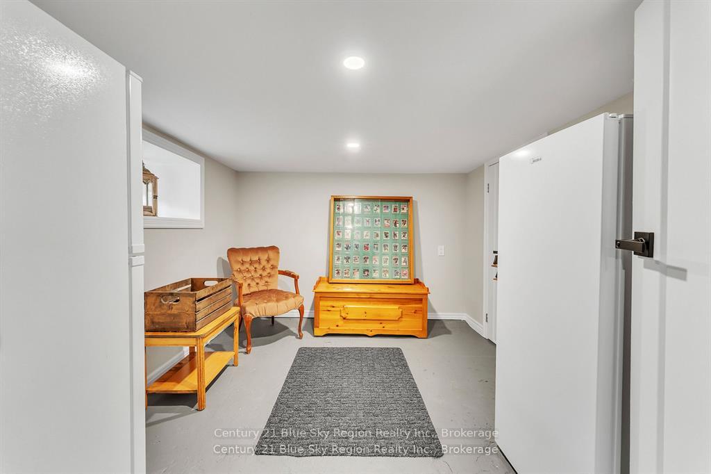 Photo 31 of 645 Jane Street, North Bay, West End — HOMEH