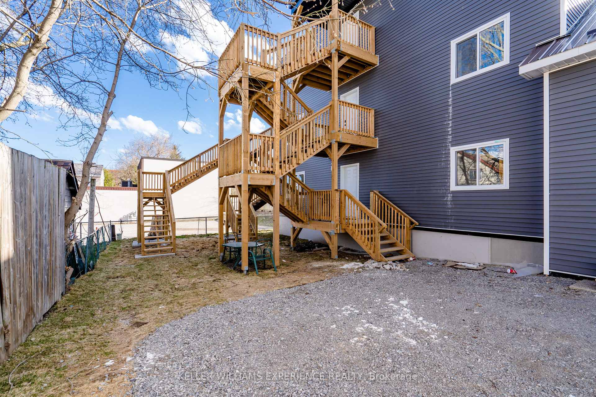 Photo 19 of Unit A, 99 Colborne Street, Orillia — HOMEH