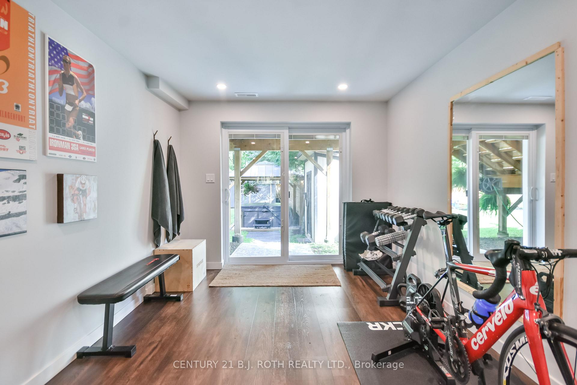 Photo 13 of 212 Borland Street E, Orillia — HOMEH