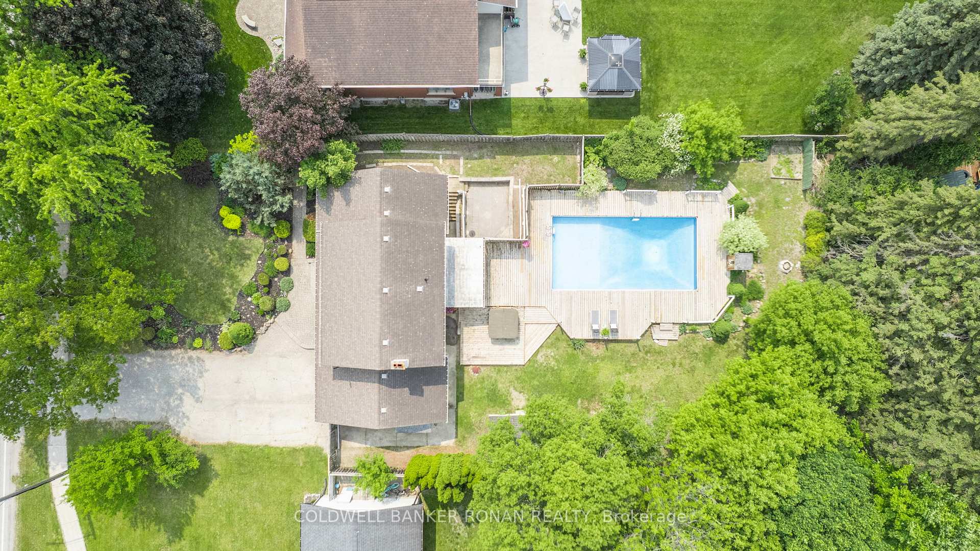 Photo 31 of 266 Albert Street E, New Tecumseth, Alliston — HOMEH