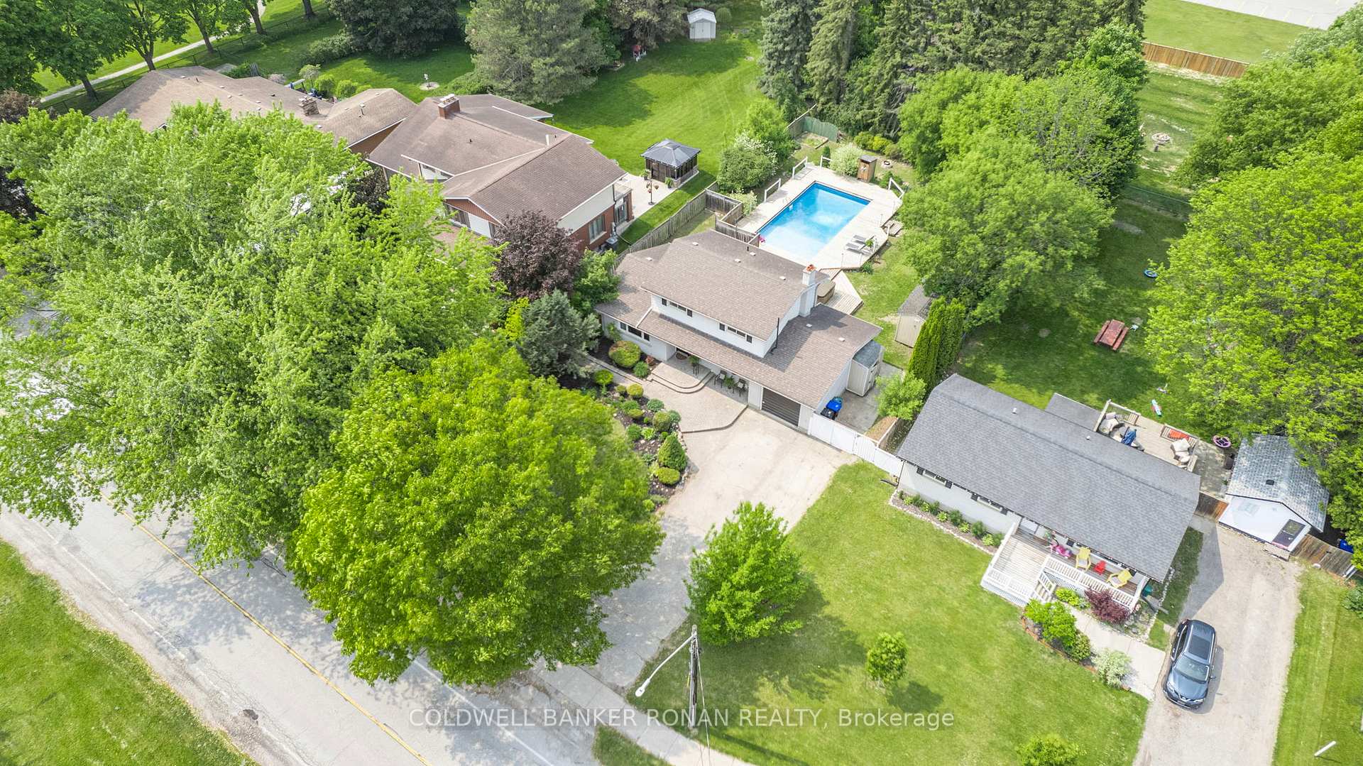 Photo 32 of 266 Albert Street E, New Tecumseth, Alliston — HOMEH