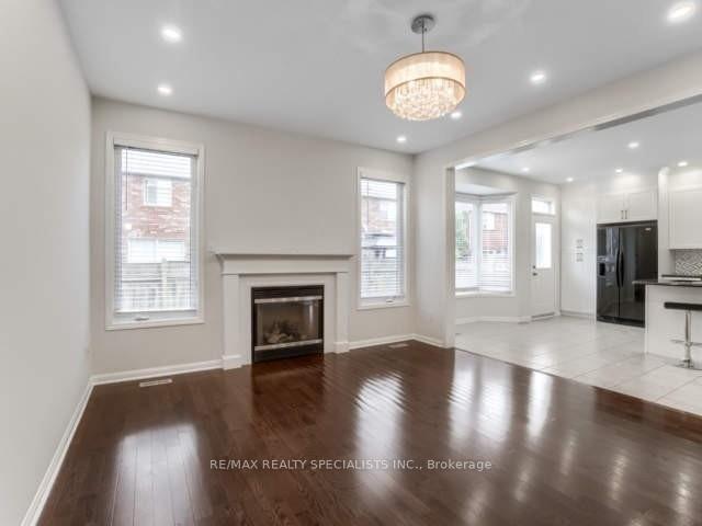 Photo 34 of 923 Vickerman Way, Milton, Coates — HOMEH