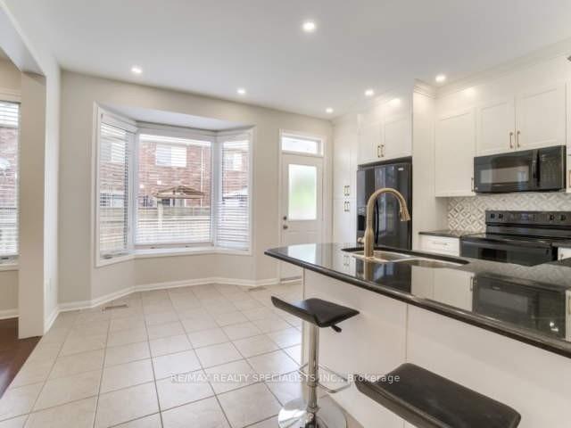 Photo 35 of 923 Vickerman Way, Milton, Coates — HOMEH