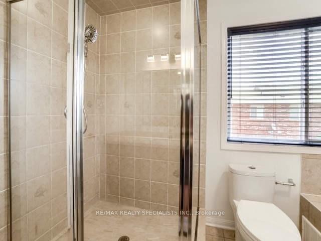 Photo 21 of 923 Vickerman Way, Milton, Coates — HOMEH
