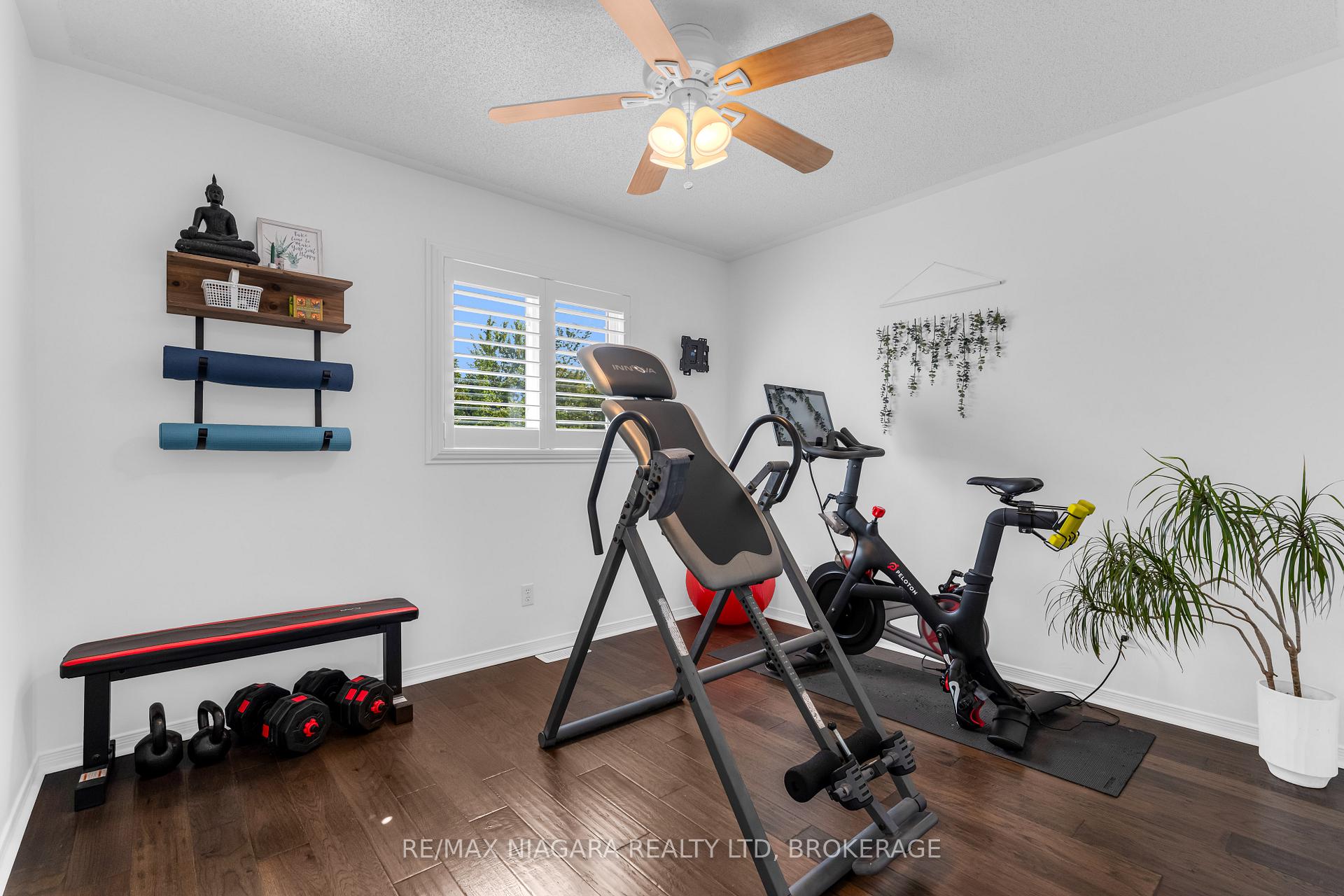 Photo 15 of 8142 Marcon Street, Niagara Falls, Ascot — HOMEH