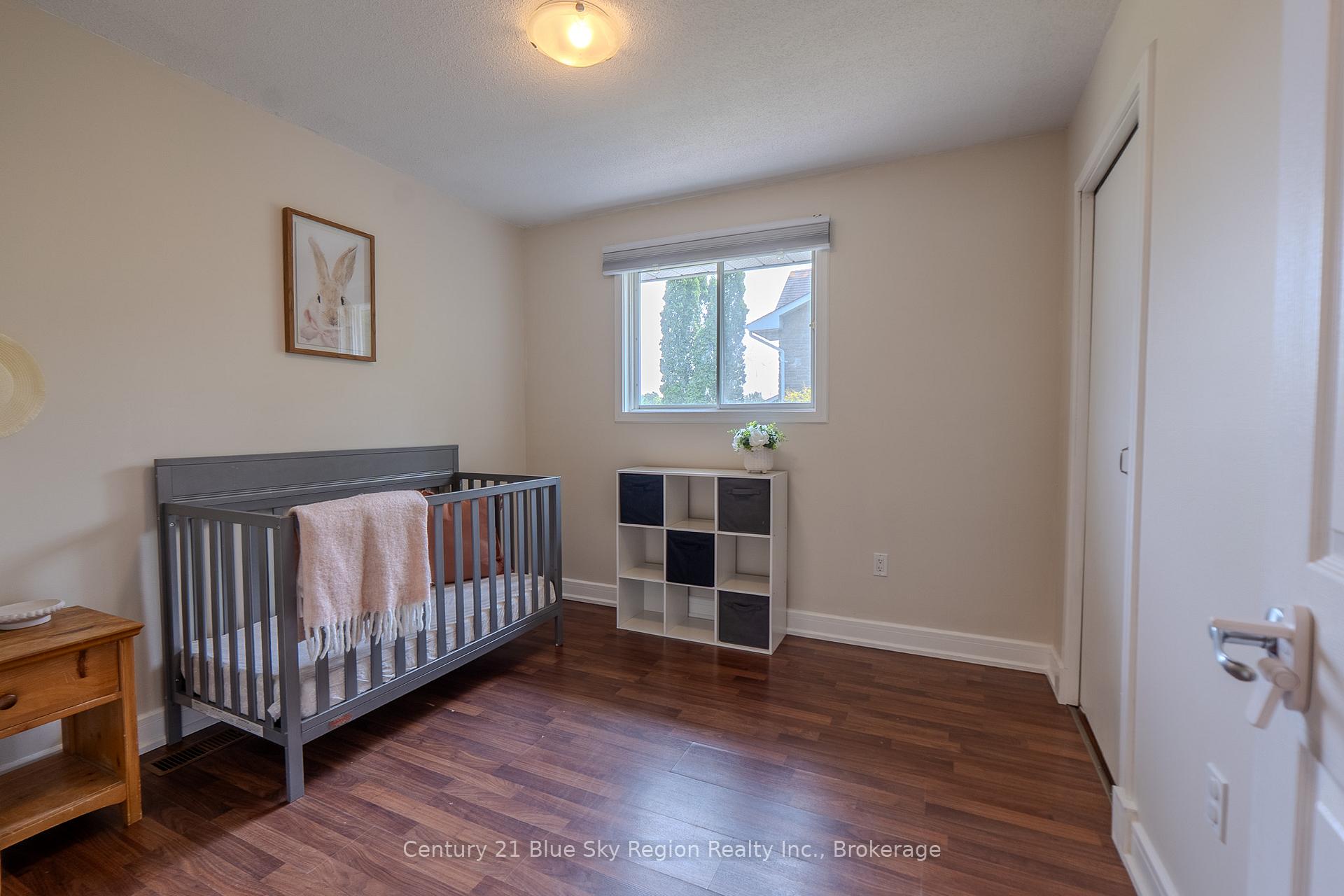 Photo 21 of 5 Merlin Avenue, North Bay, Birchaven — HOMEH