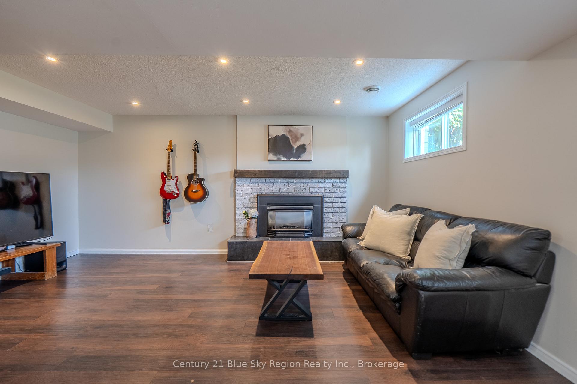 Photo 24 of 5 Merlin Avenue, North Bay, Birchaven — HOMEH