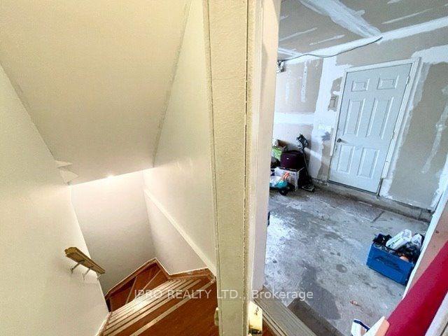 Photo 11 of Unit Basement, 4765 James Austin Drive, Mississauga, Hurontario — HOMEH