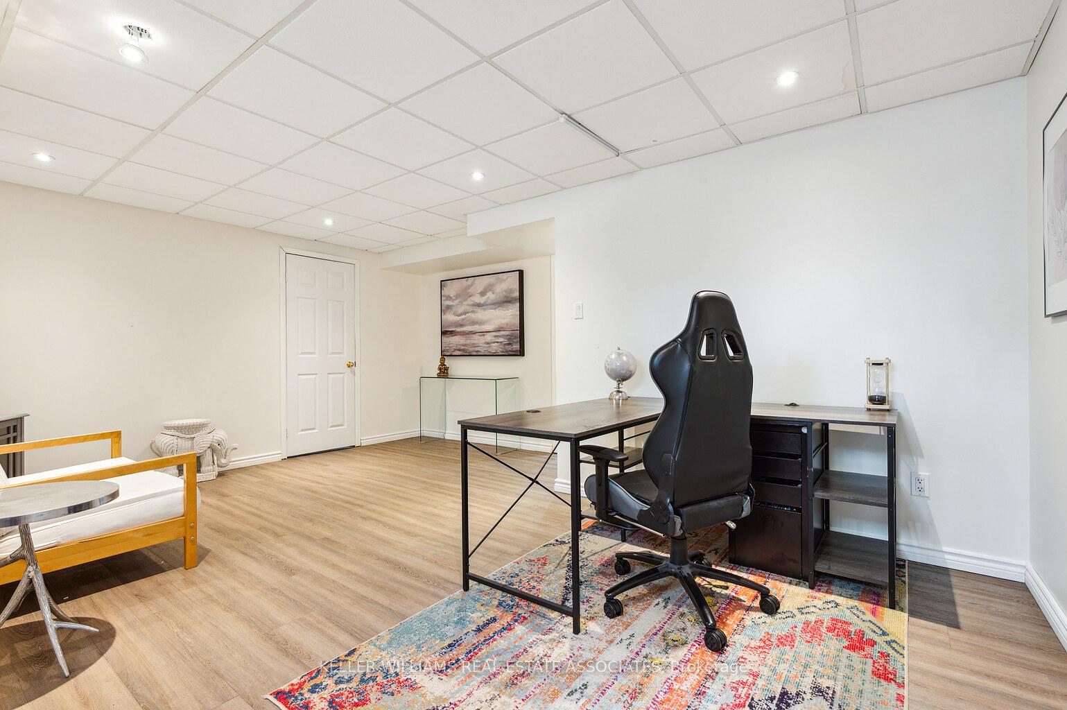 Photo 33 of 656 Laurier Avenue, Milton, Timberlea — HOMEH