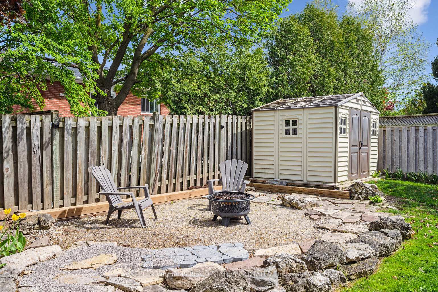 Photo 37 of 656 Laurier Avenue, Milton, Timberlea — HOMEH