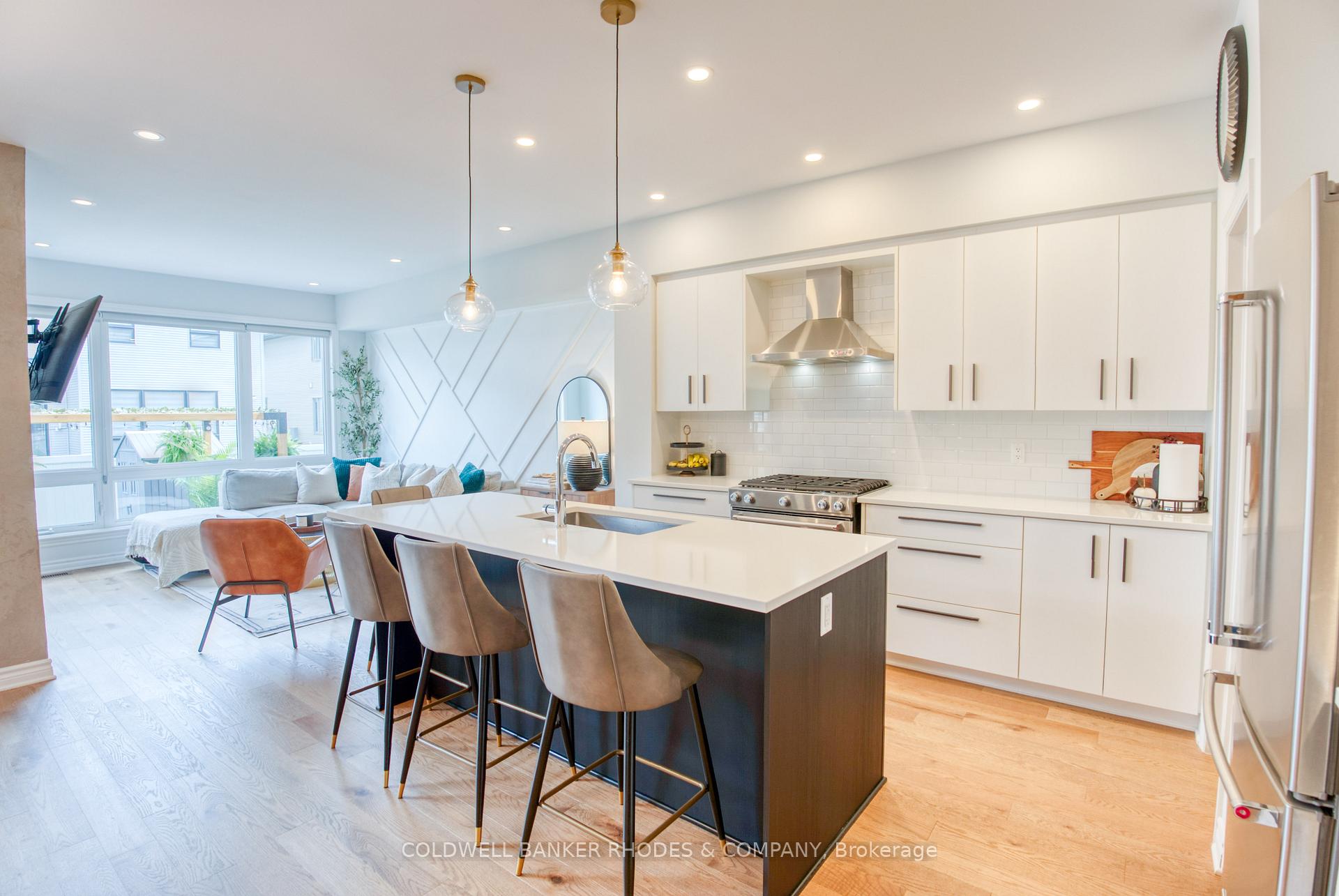 Photo 6 of 763 Cairn Crescent, Ottawa, Mer Bleue/Bradley Estates/Anderson Park — HOMEH